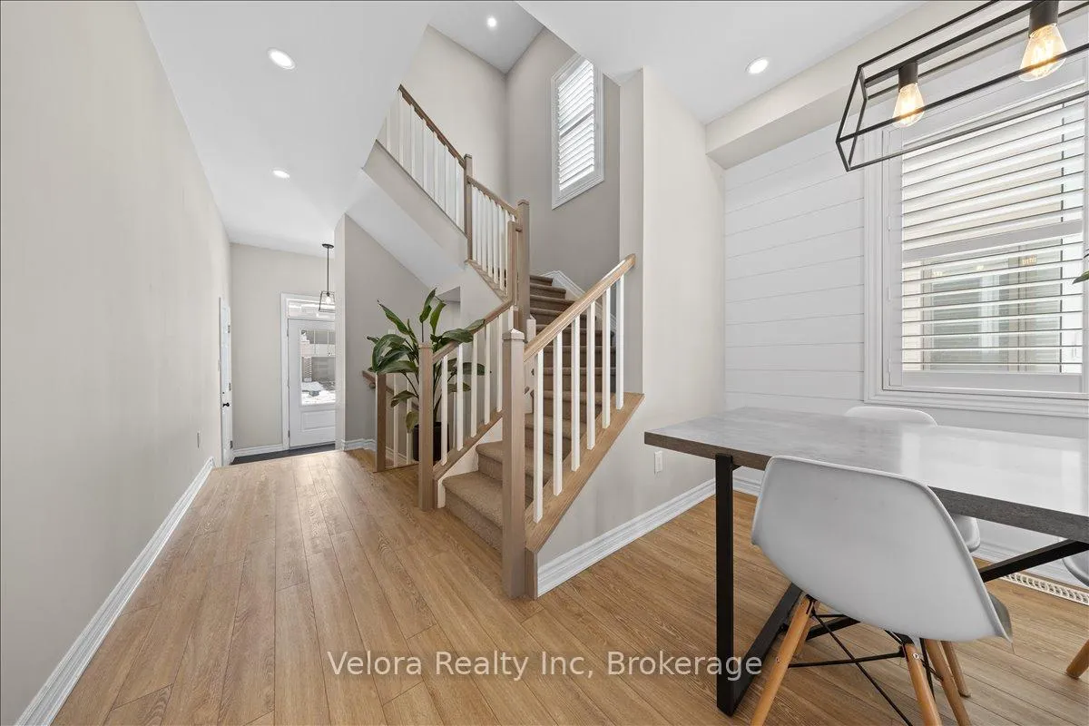 Photo 7 of 355 Crossway Terrace, Ottawa, Stittsville (North) — HOMEH