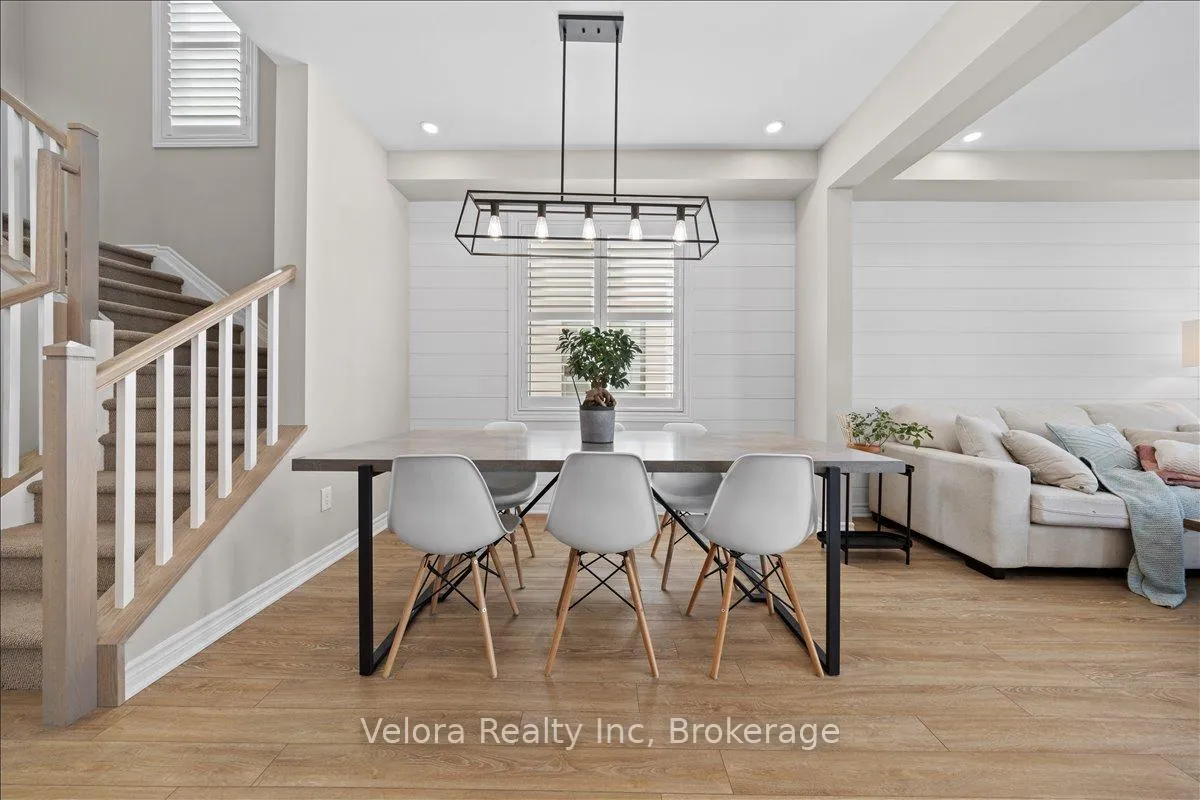 Photo 8 of 355 Crossway Terrace, Ottawa, Stittsville (North) — HOMEH