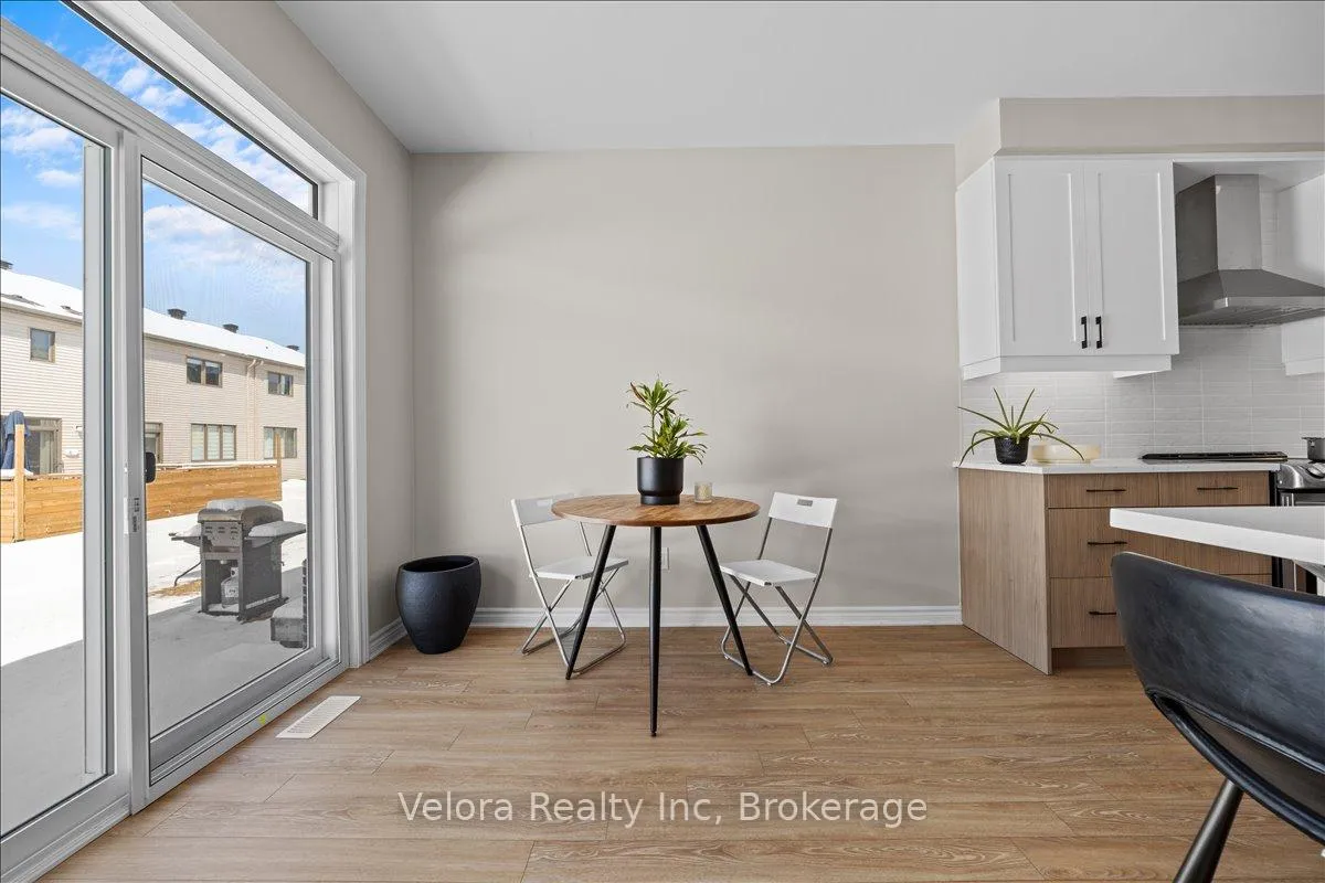 Photo 14 of 355 Crossway Terrace, Ottawa, Stittsville (North) — HOMEH