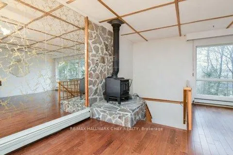 Photo 4 of Unit B, 18 Elm Street, New Tecumseth, Alliston — HOMEH