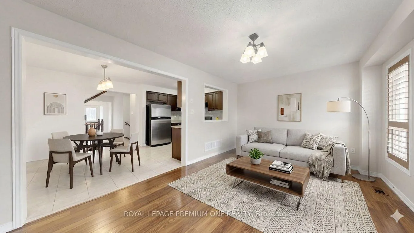 Photo 12 of 108 Argento Crescent, Vaughan, Vellore Village — HOMEH