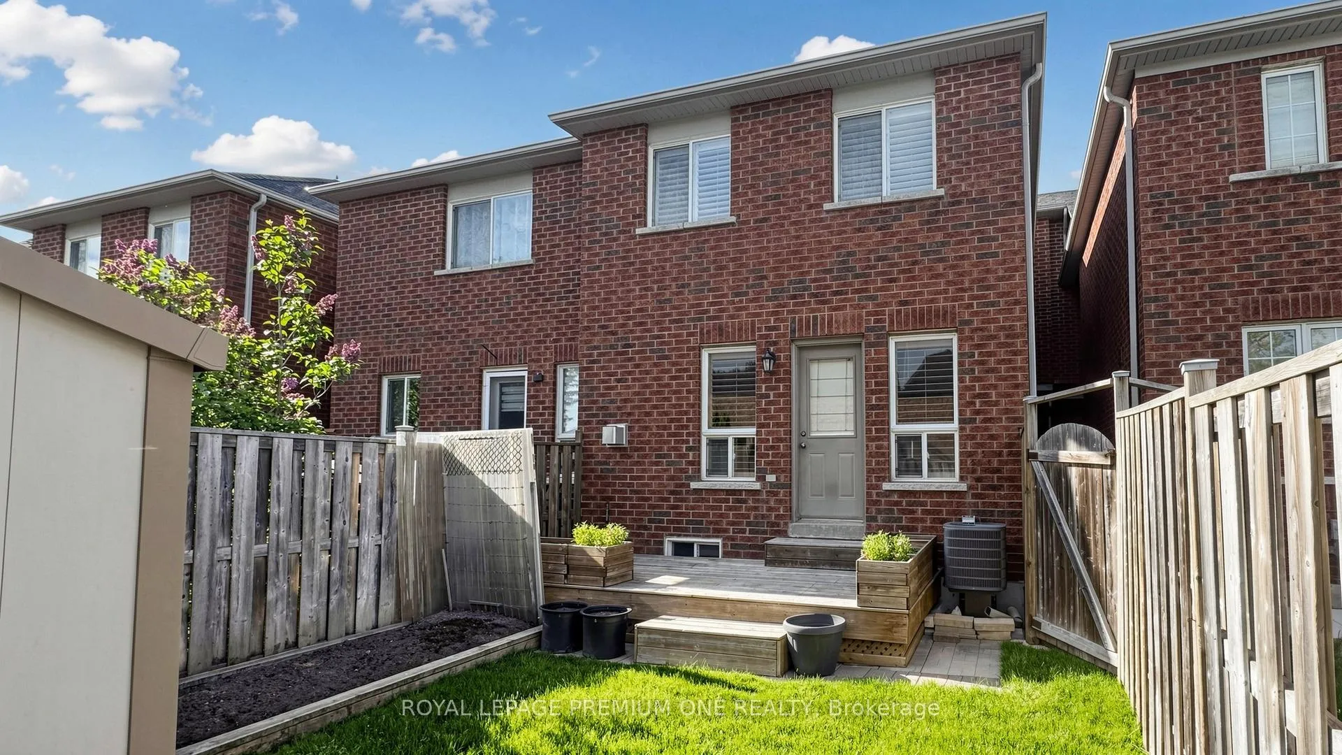 Photo 39 of 108 Argento Crescent, Vaughan, Vellore Village — HOMEH