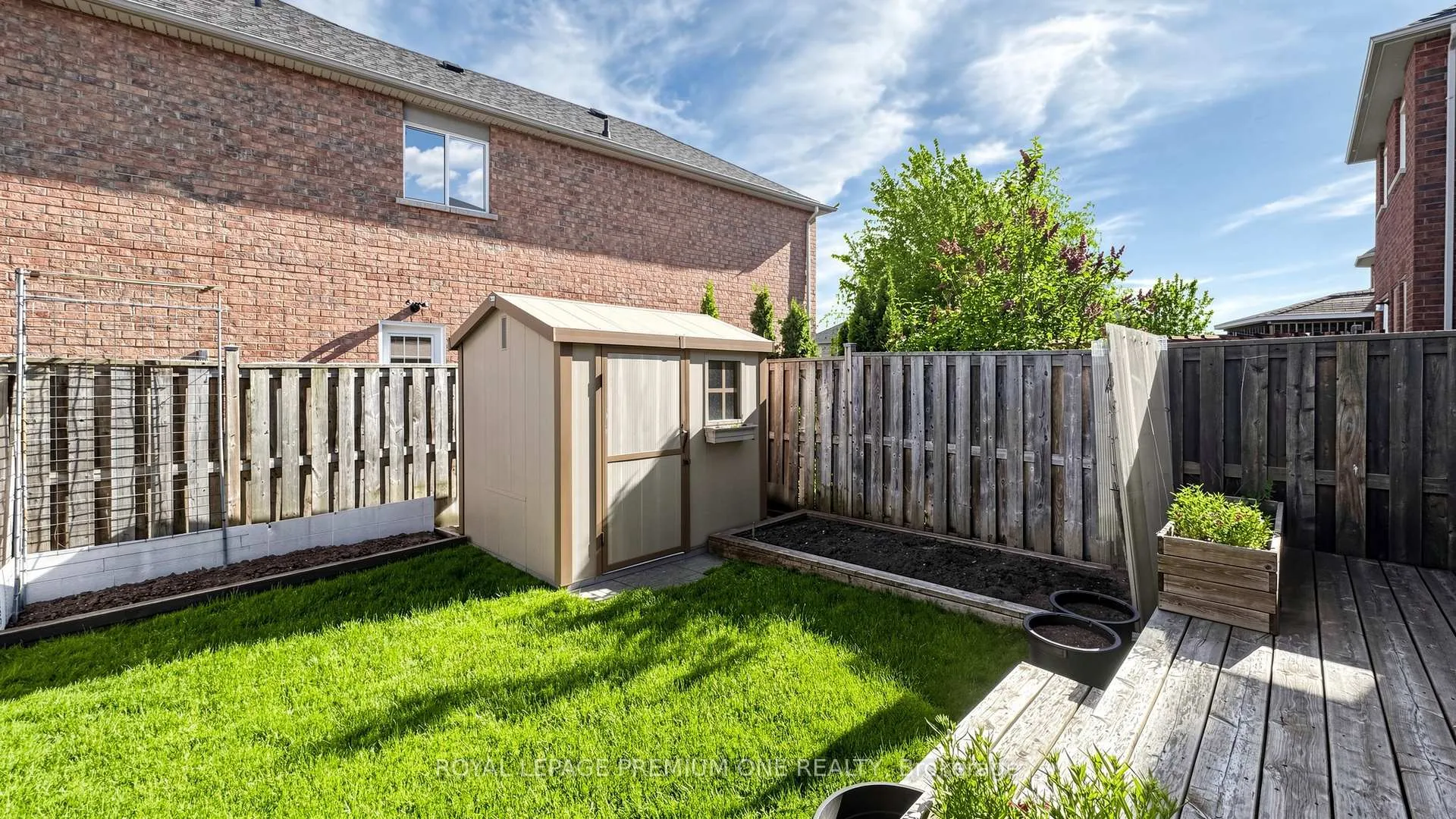 Photo 40 of 108 Argento Crescent, Vaughan, Vellore Village — HOMEH