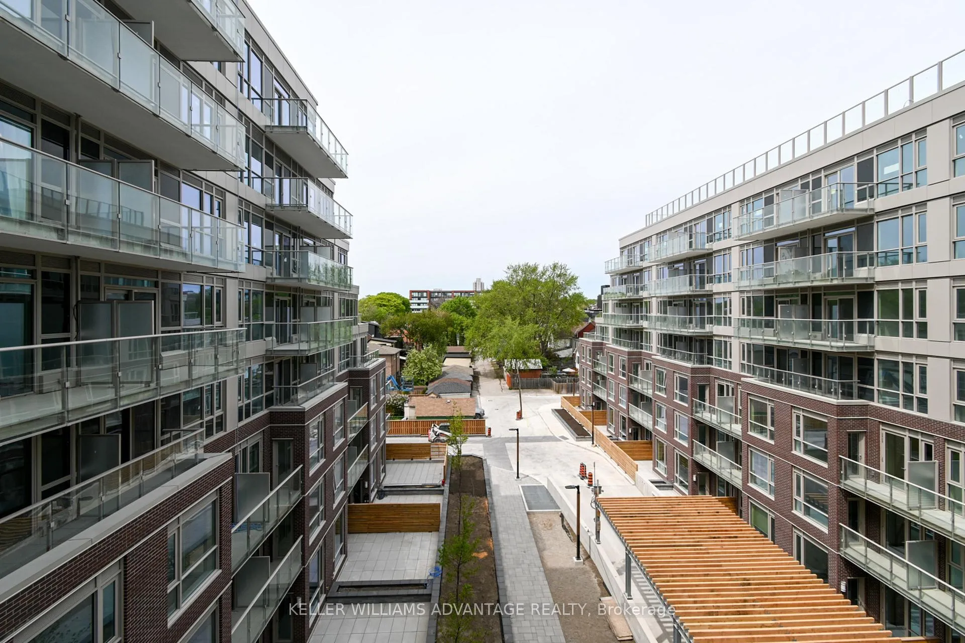 Photo 7 of Unit 520, 150 Logan Avenue, Toronto, South Riverdale — HOMEH
