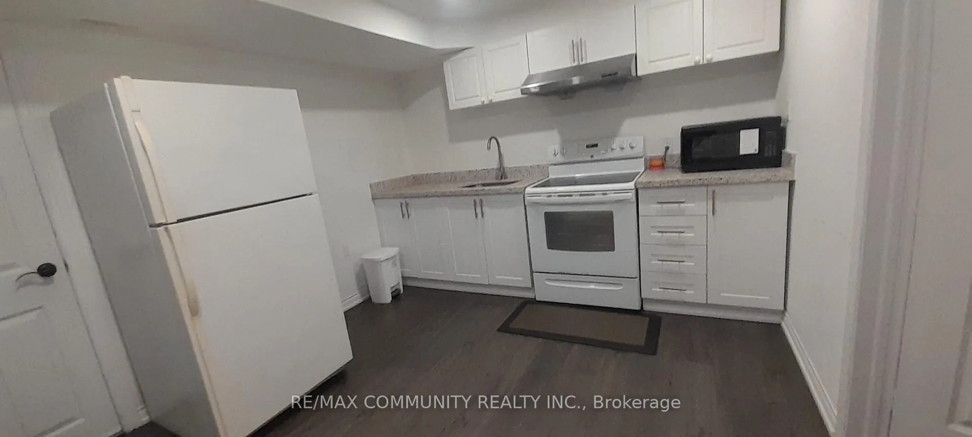 Photo 4 of 7 Wolverine Way, Scarborough, Rouge — HOMEH