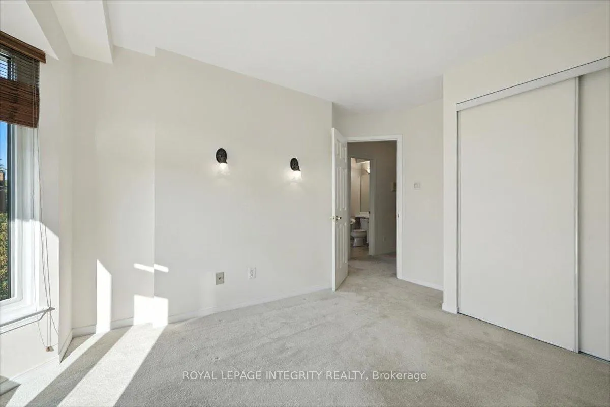 Photo 24 of 17 Columbus Avenue, Ottawa, Overbrook — HOMEH