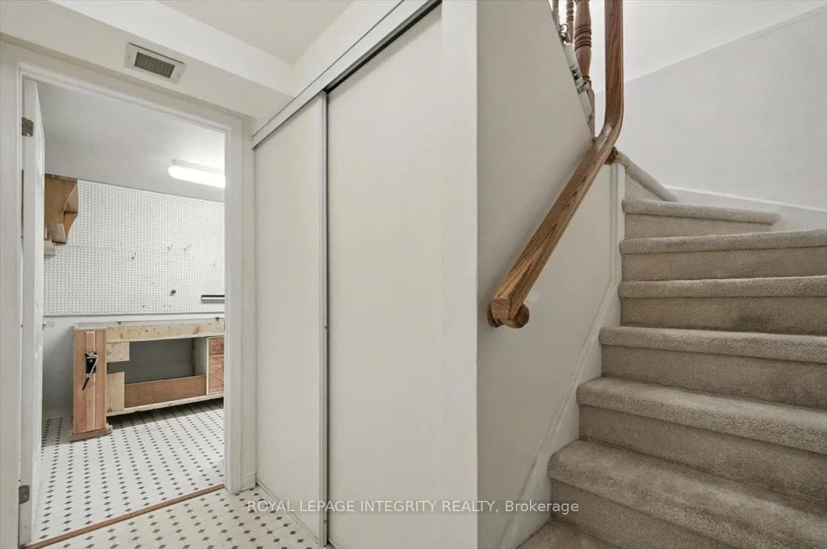 Photo 38 of 17 Columbus Avenue, Ottawa, Overbrook — HOMEH
