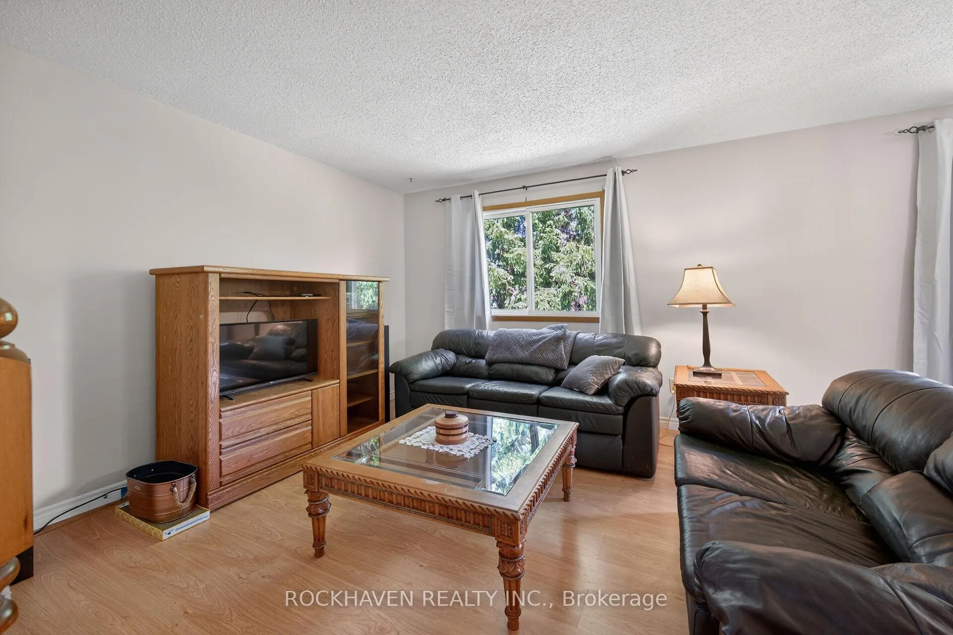 Photo 17 of 82 Braeheid Avenue, Hamilton, Waterdown — HOMEH