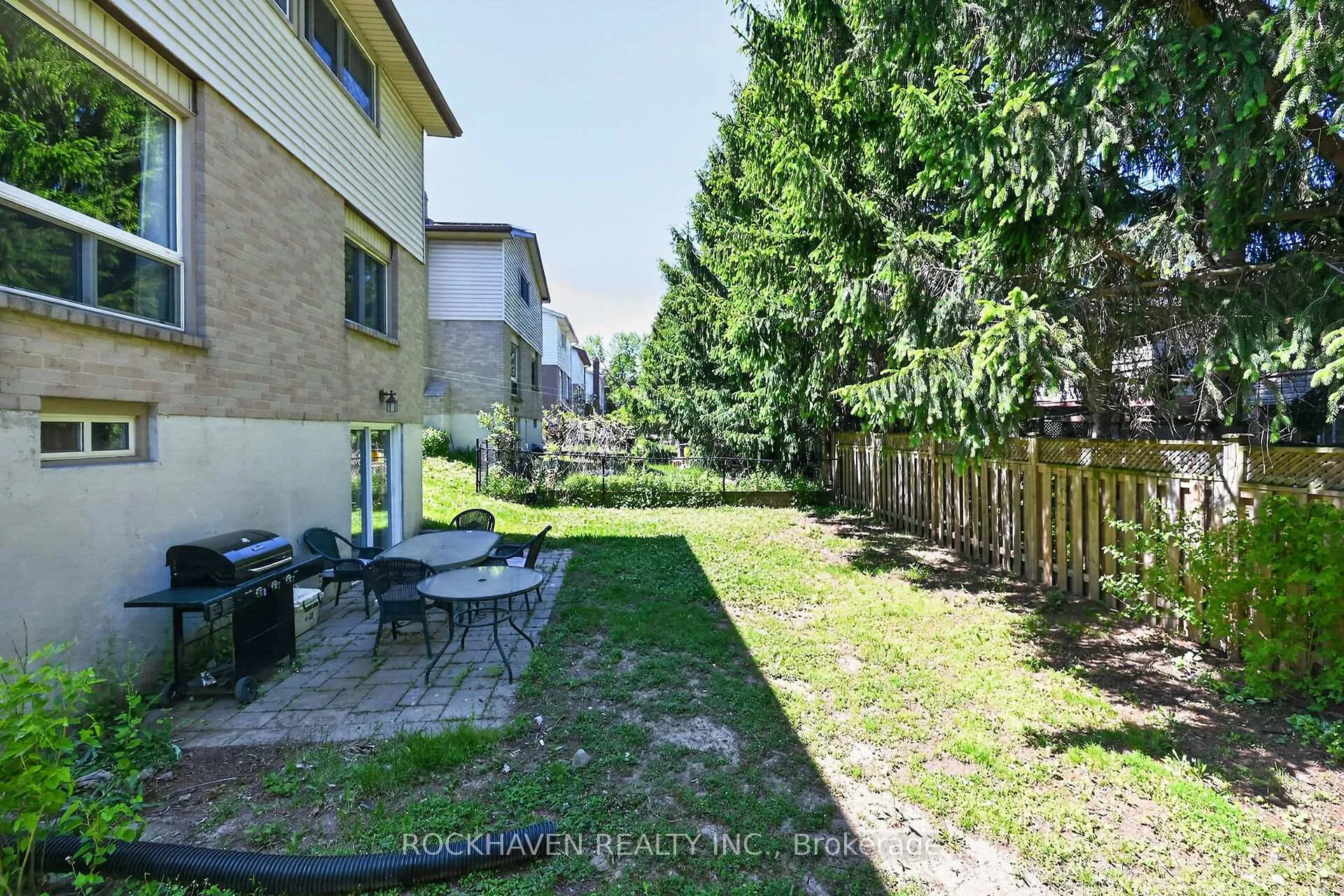 Photo 36 of 82 Braeheid Avenue, Hamilton, Waterdown — HOMEH