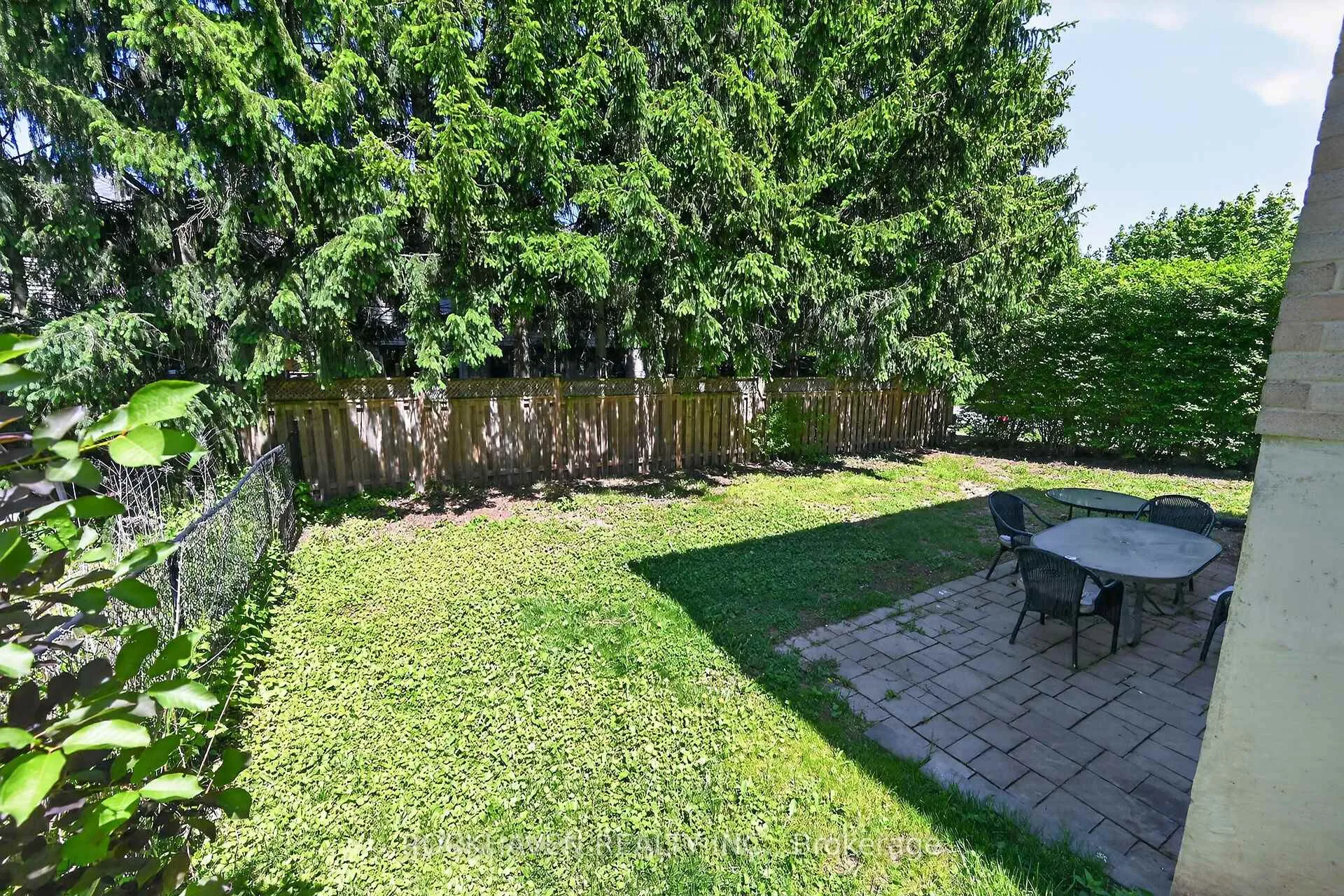 Photo 41 of 82 Braeheid Avenue, Hamilton, Waterdown — HOMEH