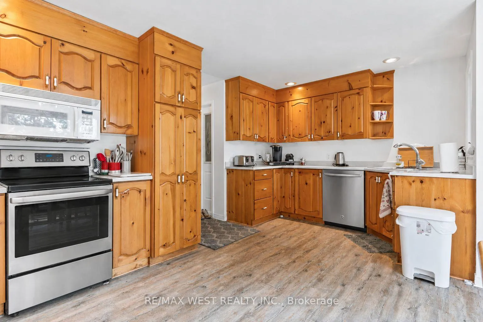 Photo 27 of 1187 Bob Beeney Trail, Minden Hills, Lutterworth — HOMEH