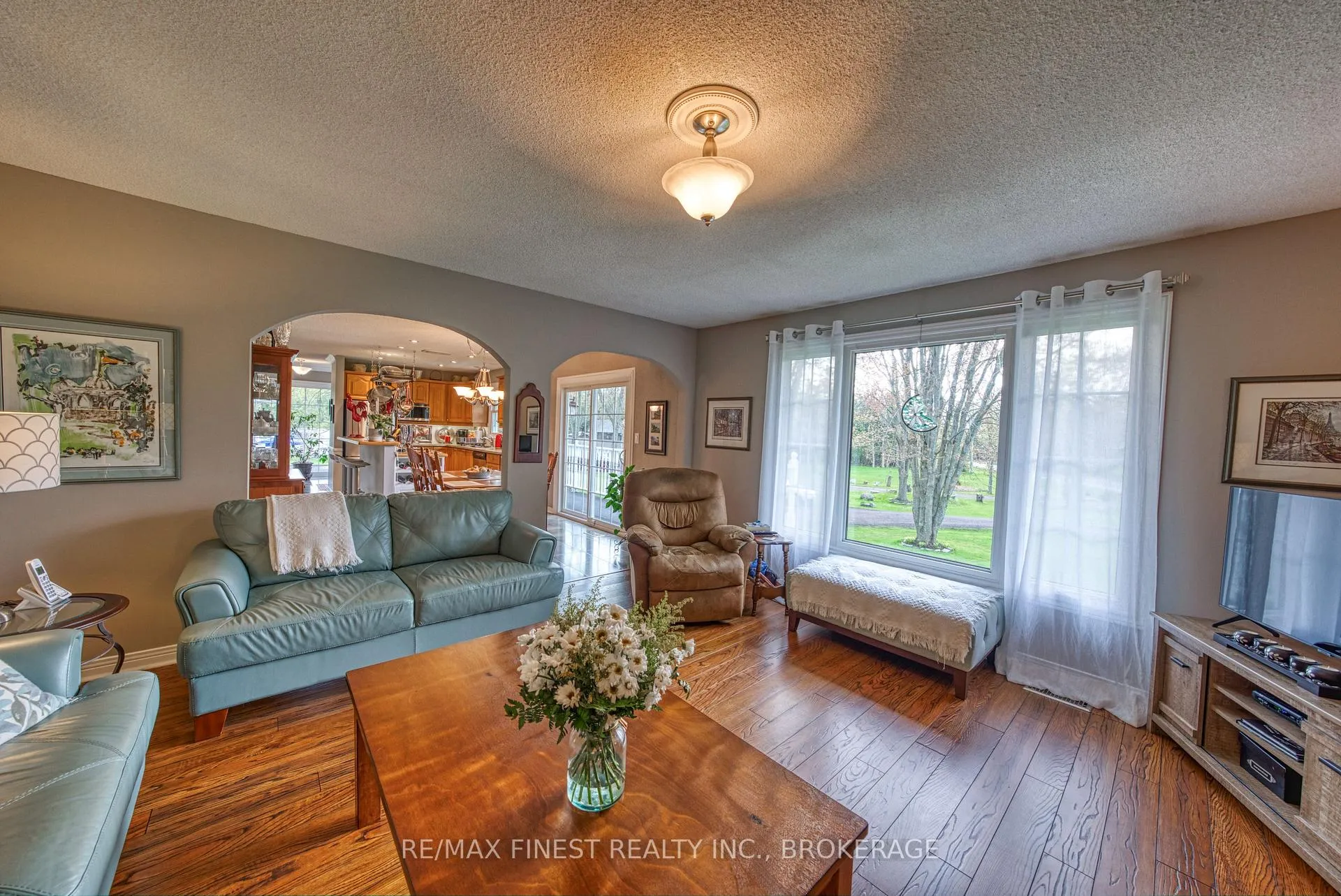 Photo 15 of 1861 Burbrook Road, Kingston, City North of 401 — HOMEH