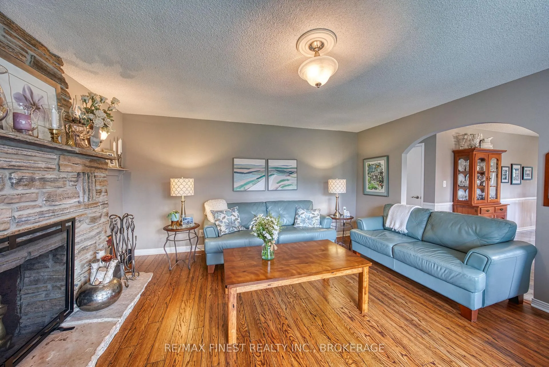 Photo 18 of 1861 Burbrook Road, Kingston, City North of 401 — HOMEH