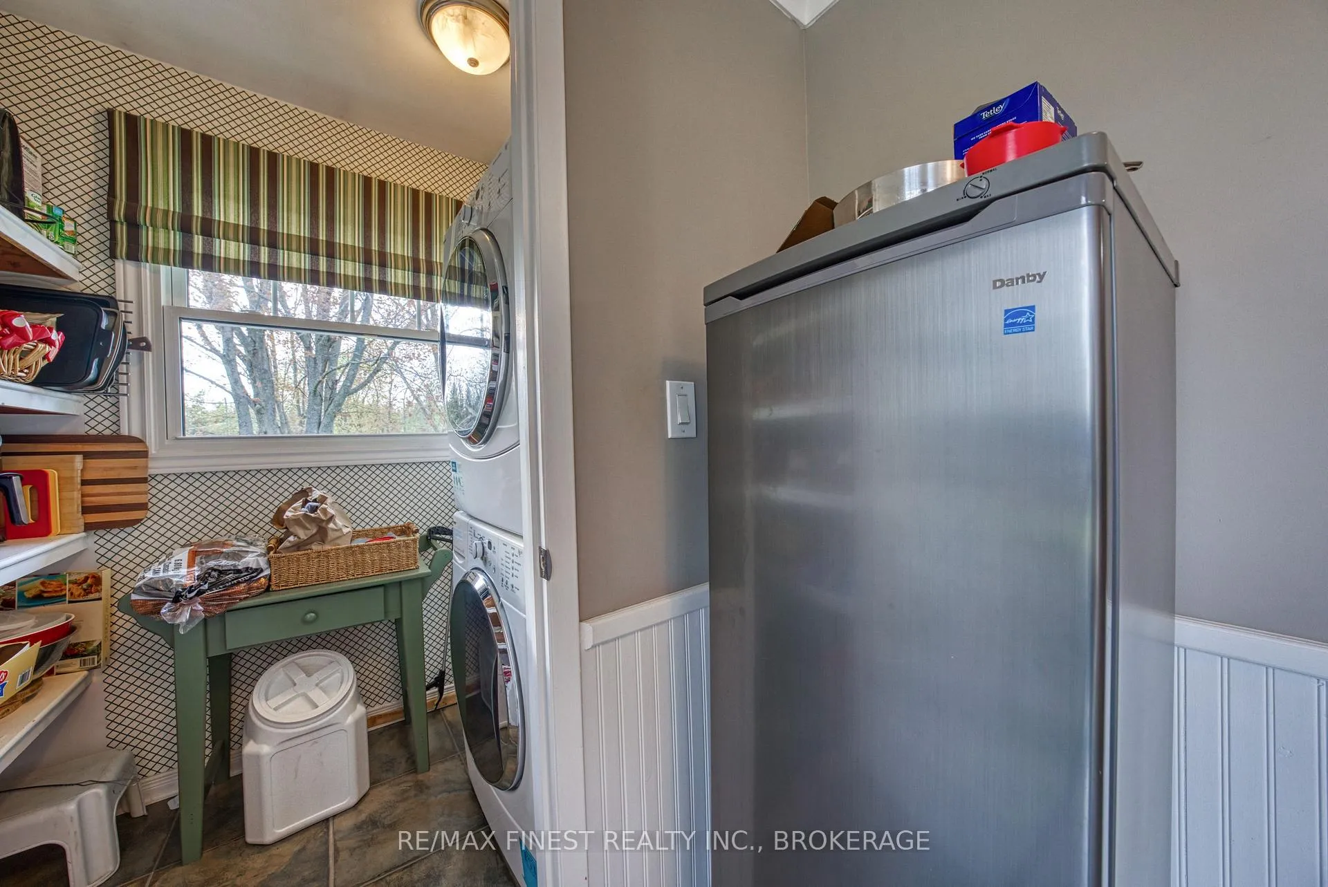 Photo 30 of 1861 Burbrook Road, Kingston, City North of 401 — HOMEH
