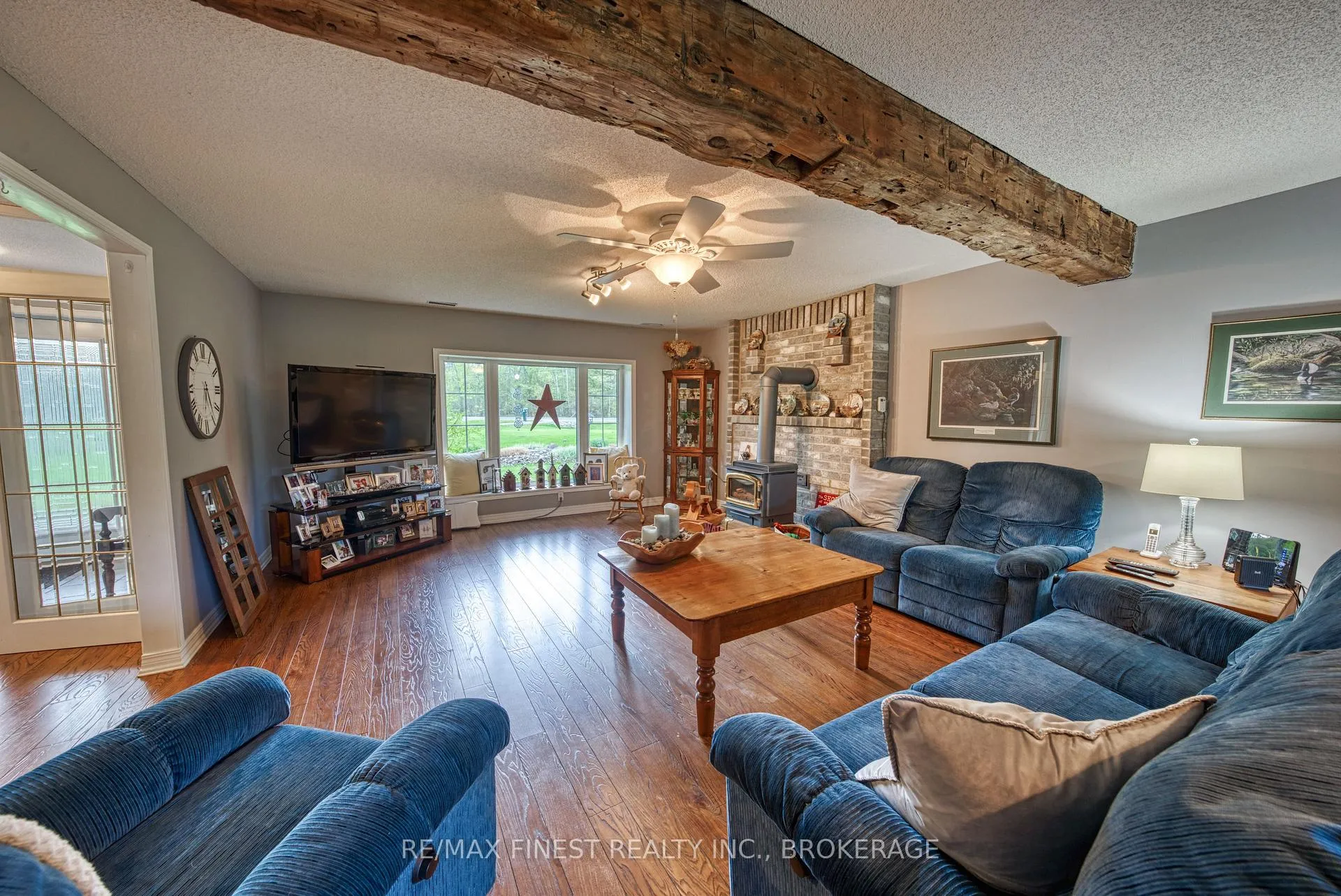 Photo 35 of 1861 Burbrook Road, Kingston, City North of 401 — HOMEH