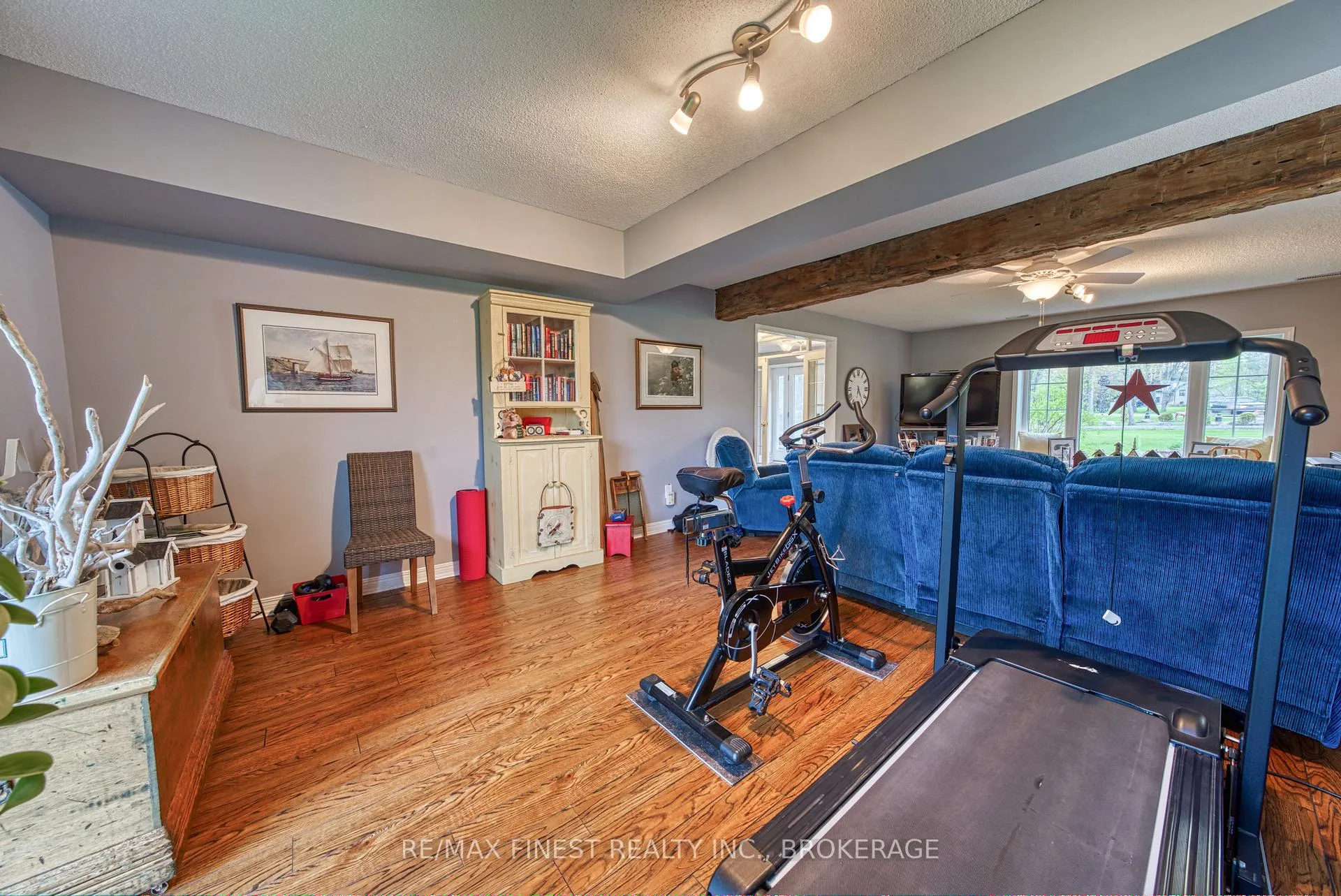Photo 36 of 1861 Burbrook Road, Kingston, City North of 401 — HOMEH