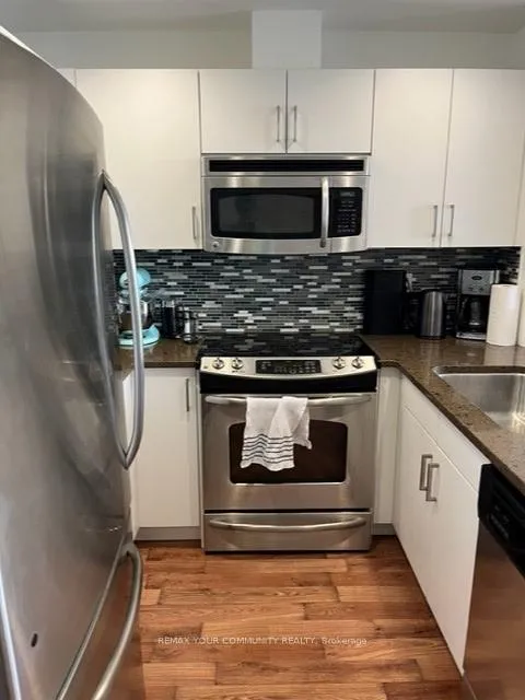 Photo 3 of Unit 803, 551 Maple Avenue, Burlington, Brant — HOMEH