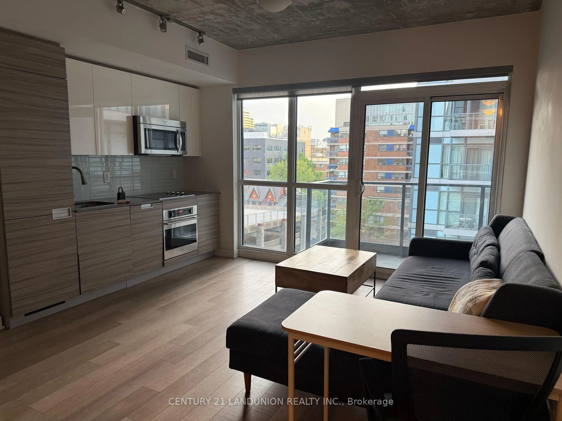 Photo 1 of Unit 712, 210 Simcoe Street, Toronto, Kensington-Chinatown — HOMEH