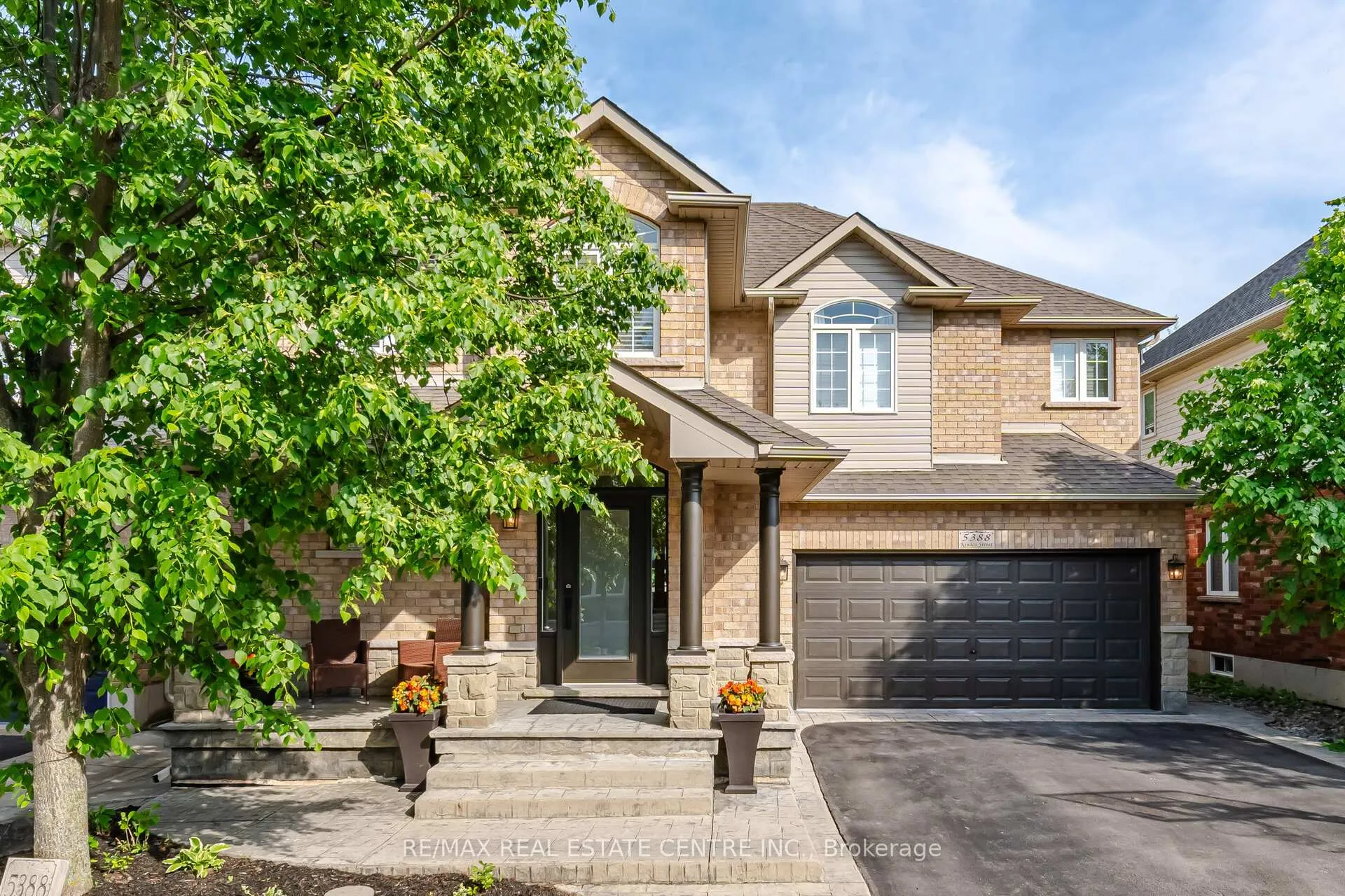 Photo 2 of 5388 Kindos Street, Burlington, Orchard — HOMEH