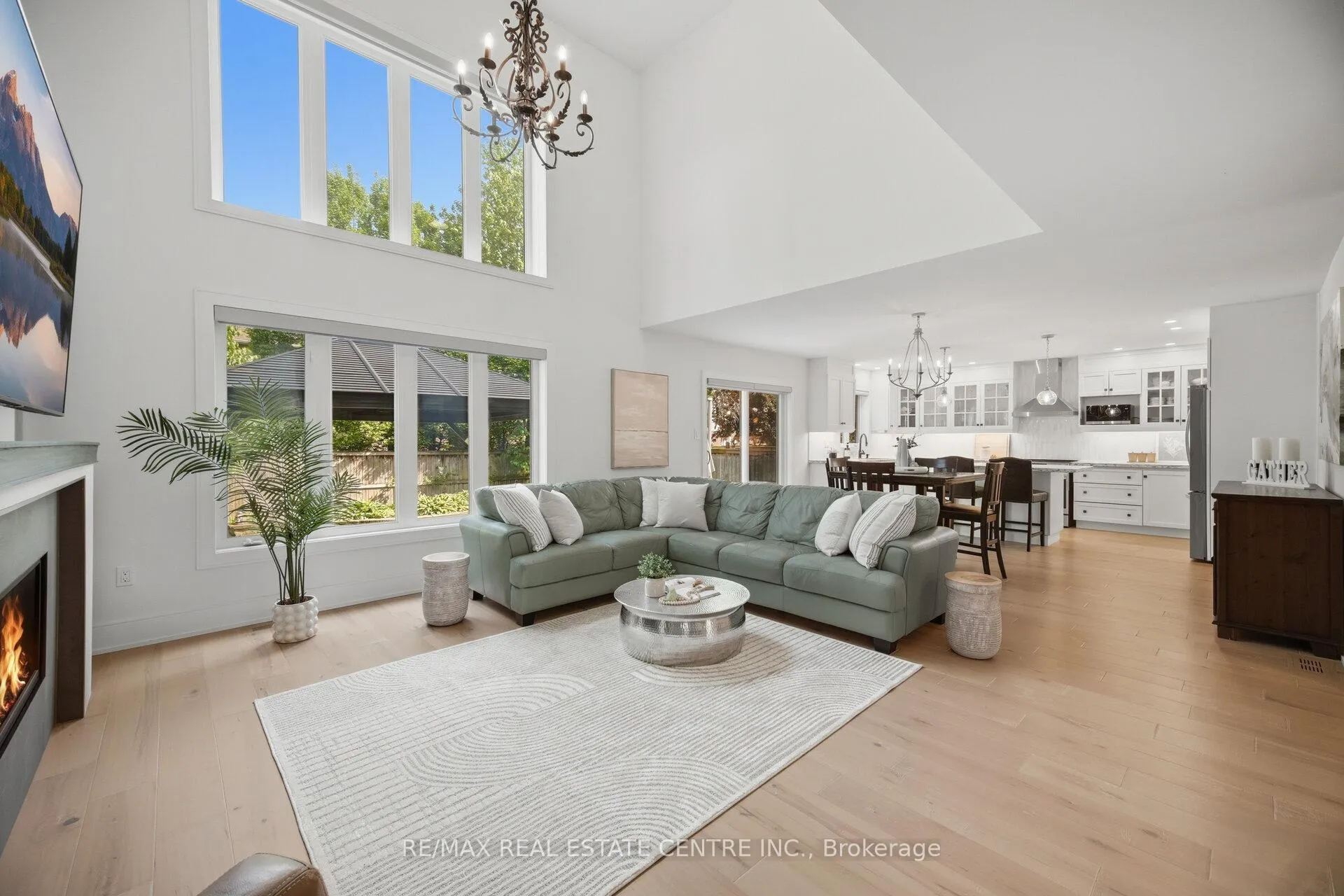 Photo 15 of 5388 Kindos Street, Burlington, Orchard — HOMEH