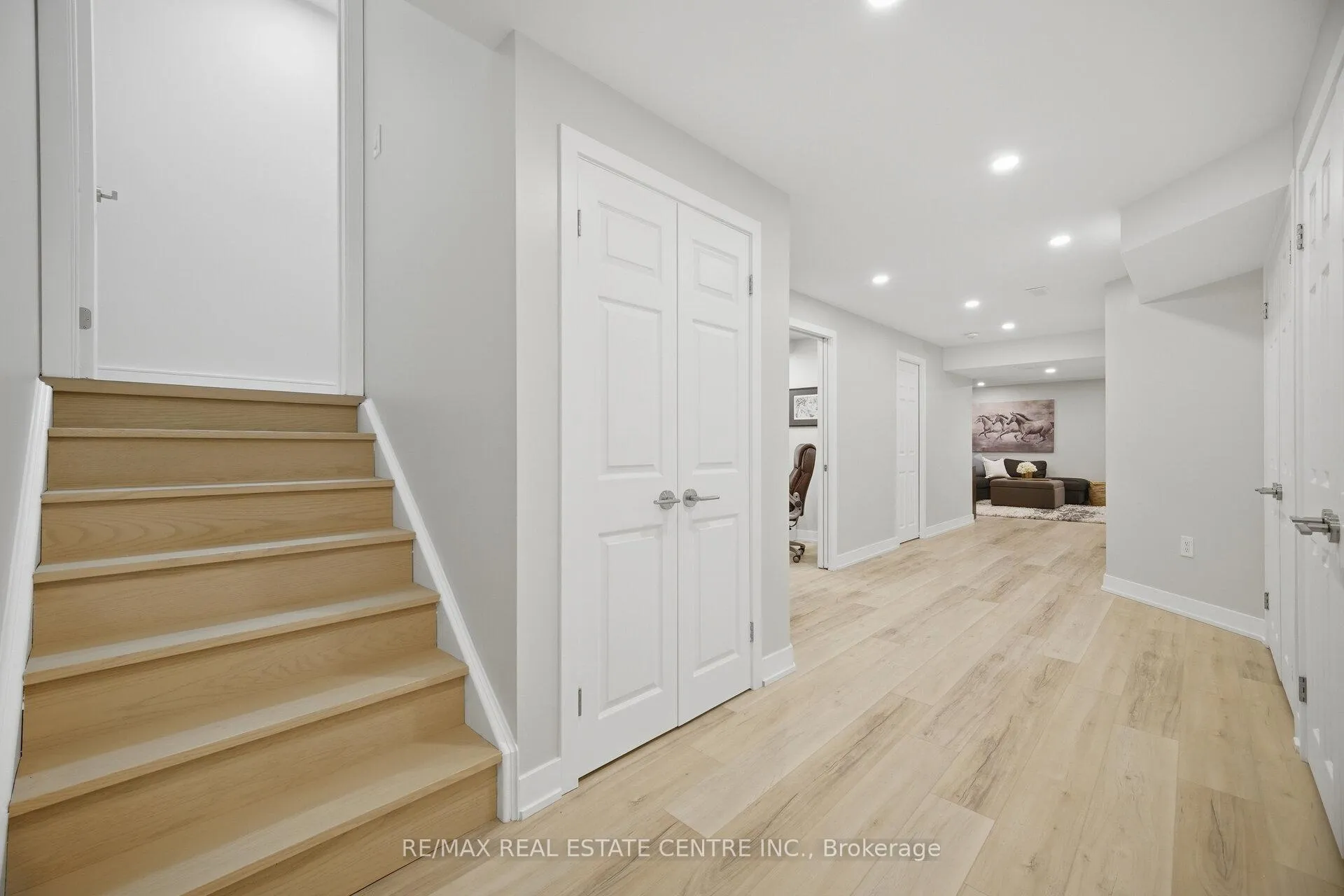 Photo 39 of 5388 Kindos Street, Burlington, Orchard — HOMEH