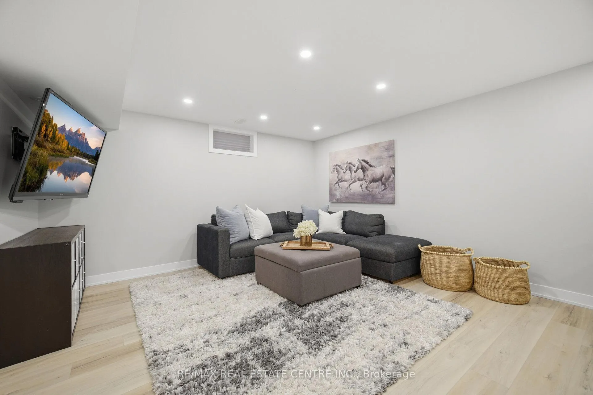 Photo 41 of 5388 Kindos Street, Burlington, Orchard — HOMEH