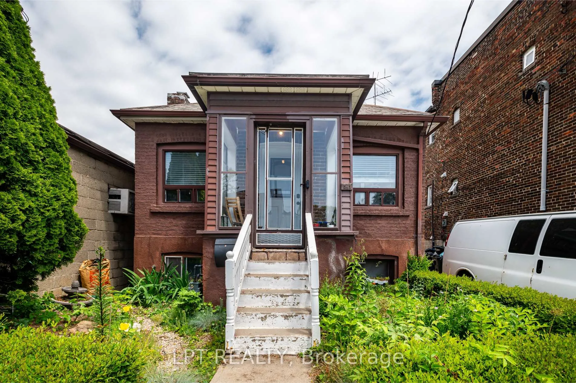 Photo 2 of 541 Vaughan Road, Toronto, Oakwood Village — HOMEH