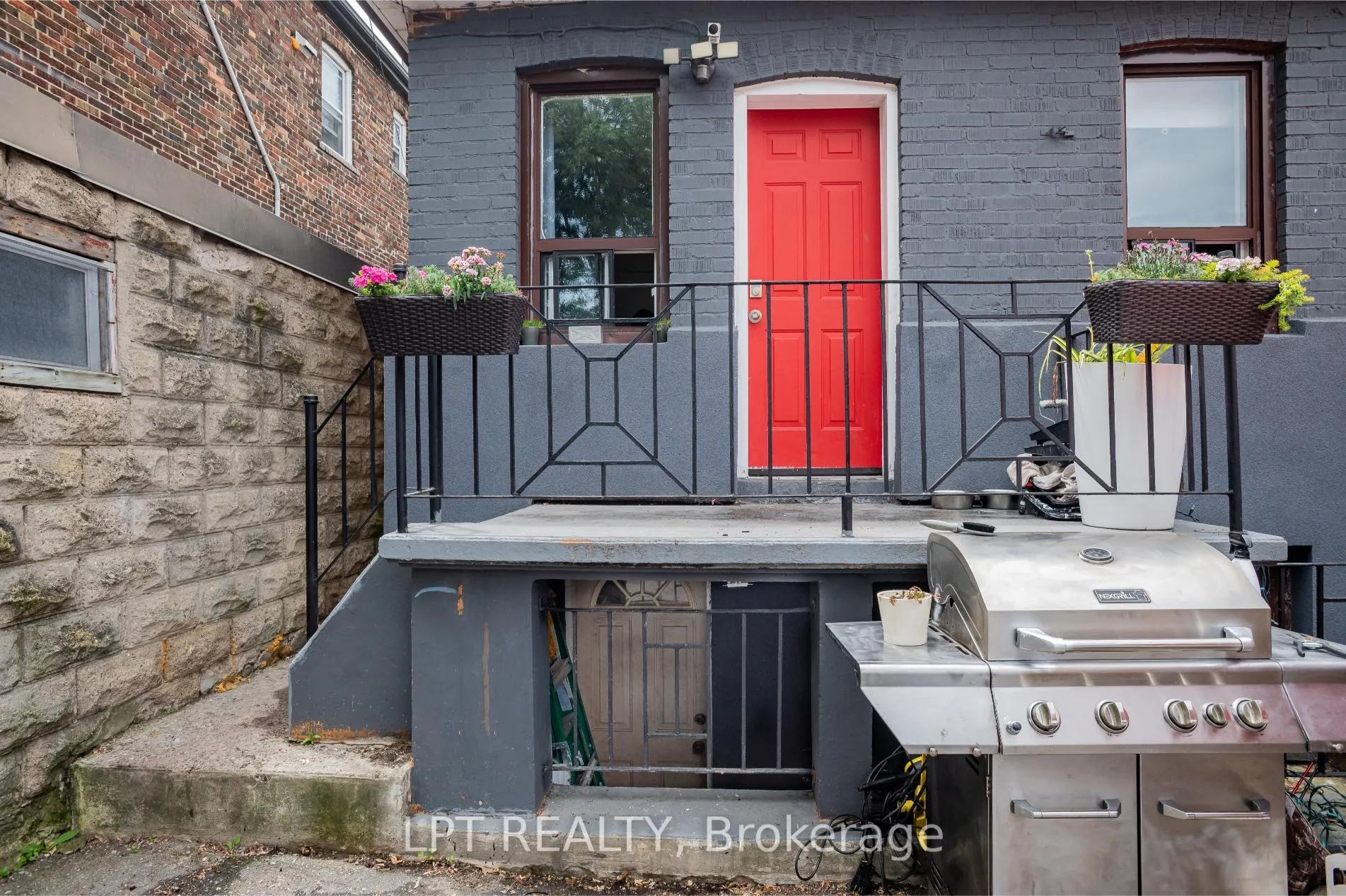 Photo 26 of 541 Vaughan Road, Toronto, Oakwood Village — HOMEH
