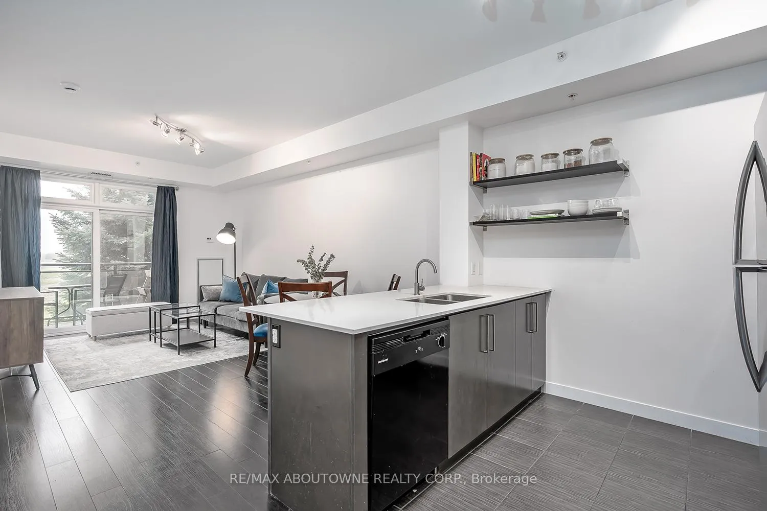 Photo 5 of Unit 116, 5010 Corporate Drive, Burlington, Uptown — HOMEH