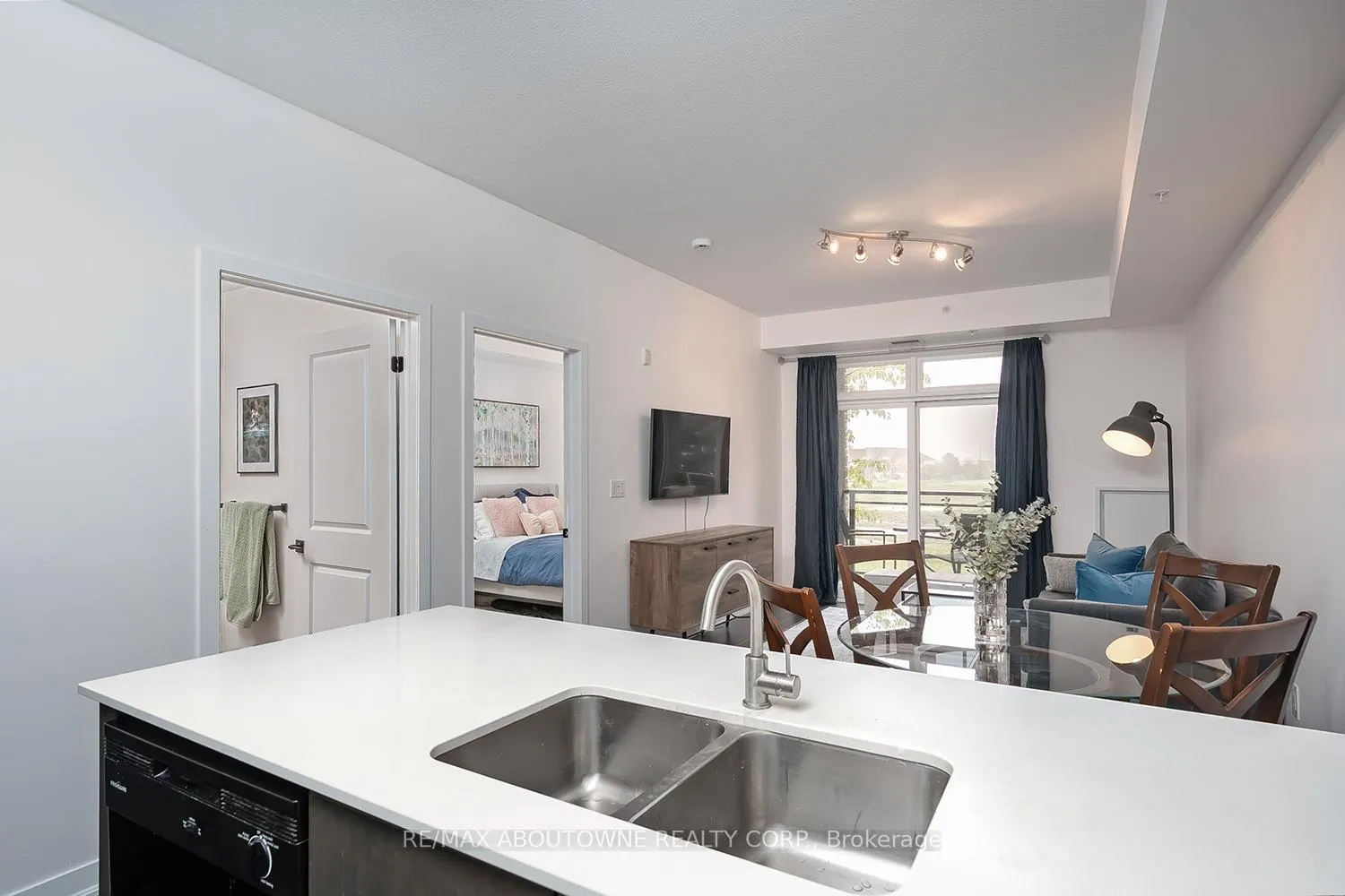 Photo 6 of Unit 116, 5010 Corporate Drive, Burlington, Uptown — HOMEH