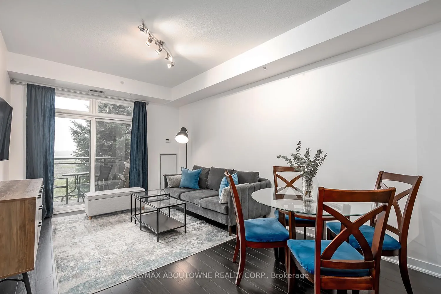 Photo 7 of Unit 116, 5010 Corporate Drive, Burlington, Uptown — HOMEH
