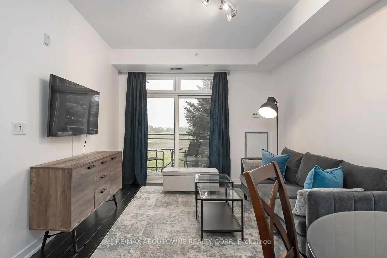Photo 10 of Unit 116, 5010 Corporate Drive, Burlington, Uptown — HOMEH