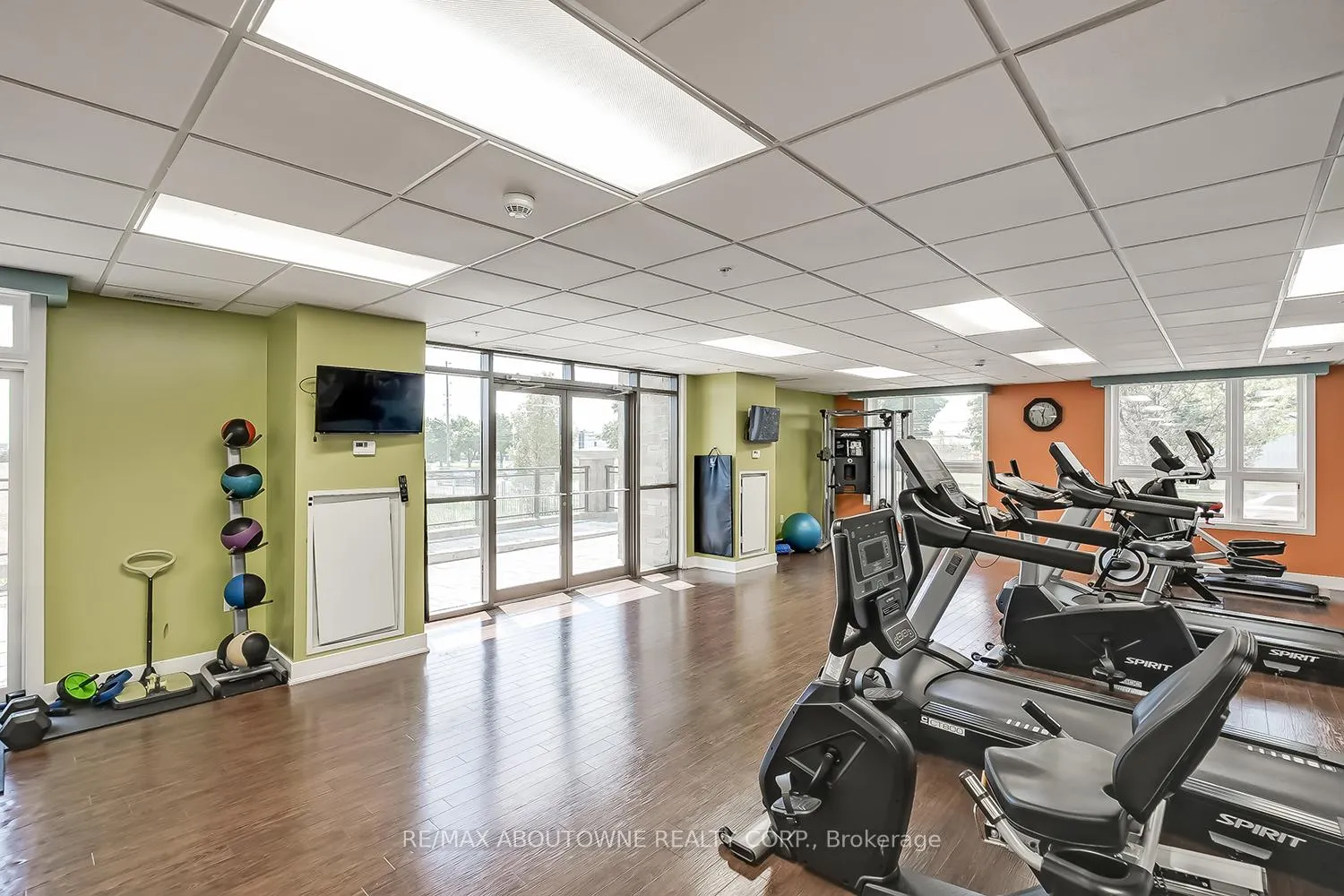 Photo 29 of Unit 116, 5010 Corporate Drive, Burlington, Uptown — HOMEH