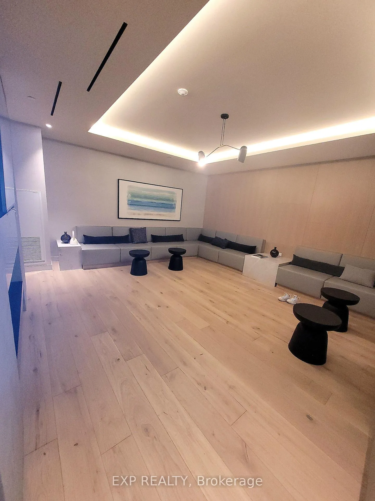 Photo 9 of Unit 703, 5 Defries Street, Toronto, Regent Park — HOMEH