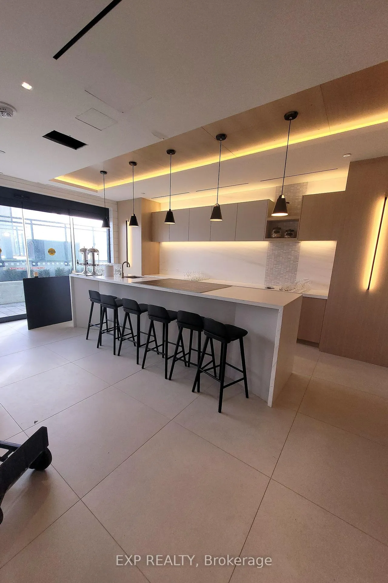 Photo 15 of Unit 703, 5 Defries Street, Toronto, Regent Park — HOMEH