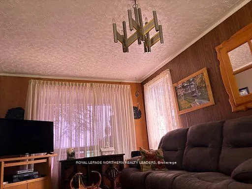 Photo 22 of 1320 Glackmeyer 12 & 1 Concession, Cochrane — HOMEH