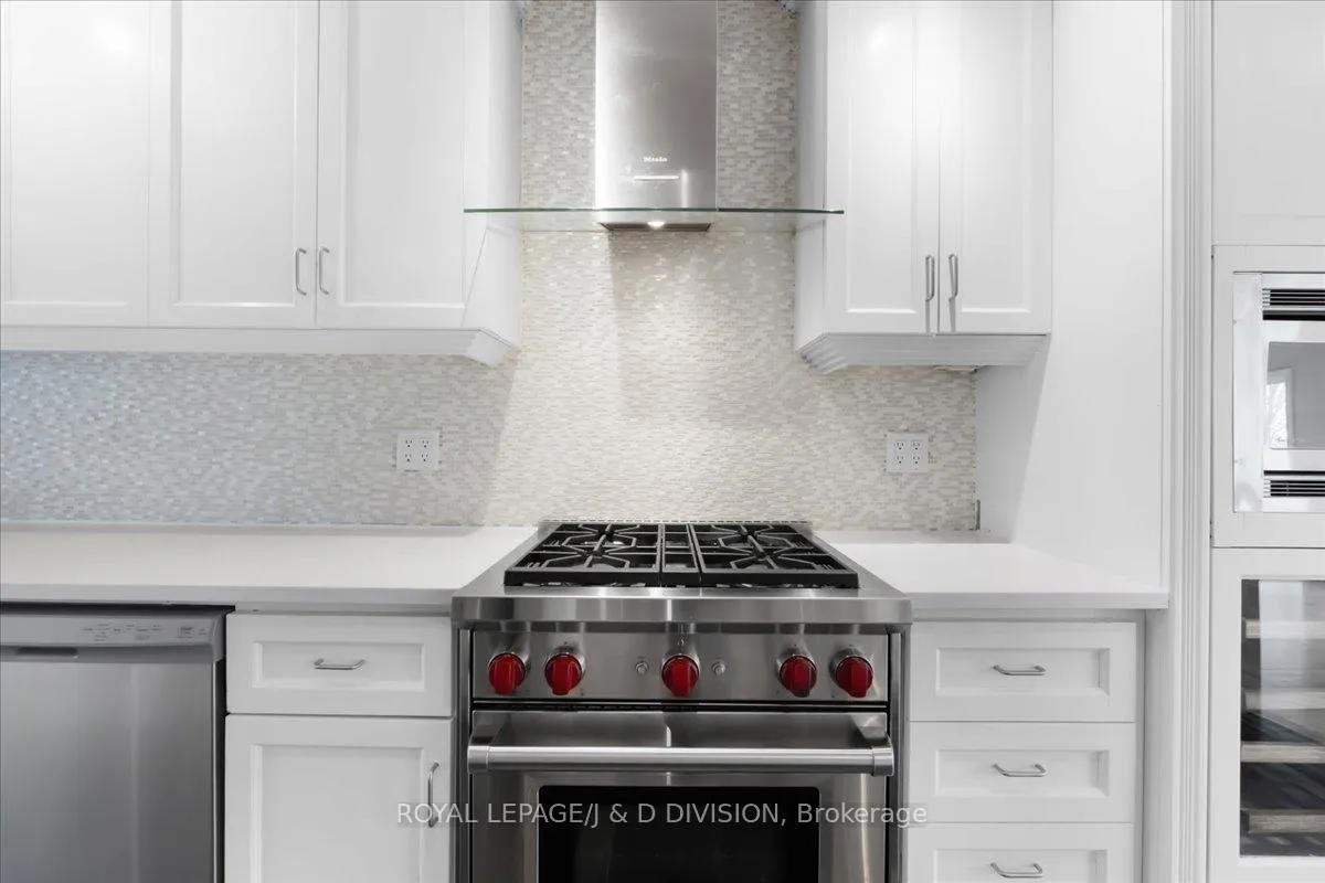 Photo 11 of 73 Astley Avenue, Toronto, Rosedale-Moore Park — HOMEH