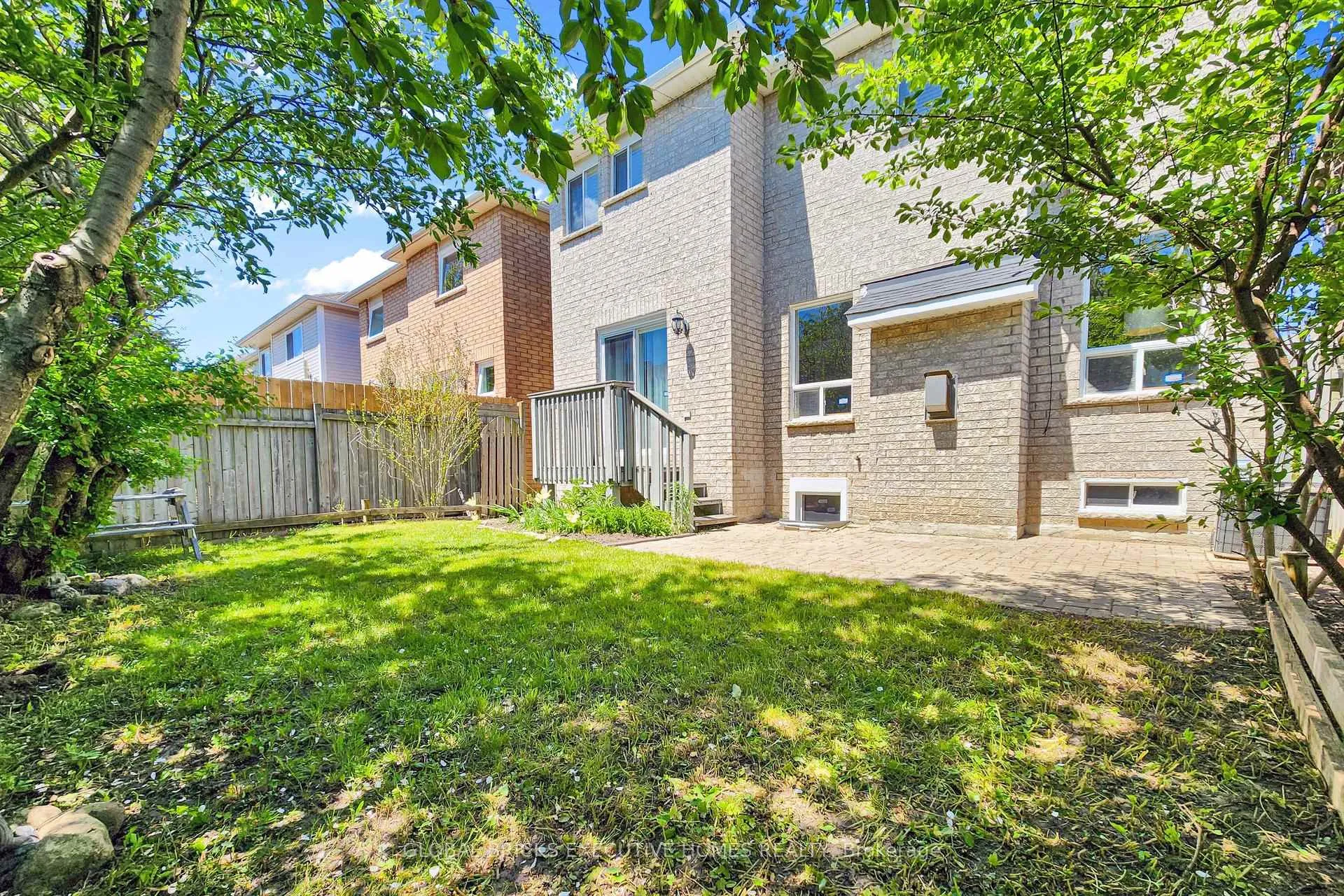 Photo 47 of 13 Howling Crescent, Ajax, South East — HOMEH