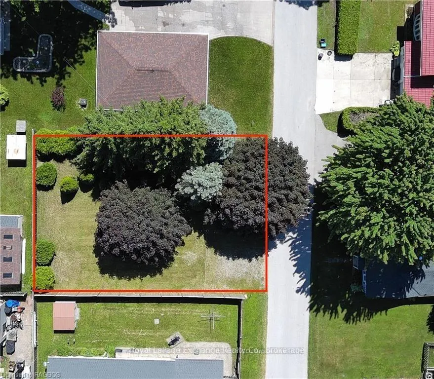 Photo 3 of 409 Wall Street, Kincardine — HOMEH