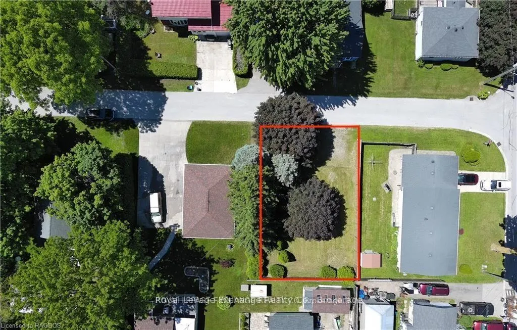 Photo 5 of 409 Wall Street, Kincardine — HOMEH