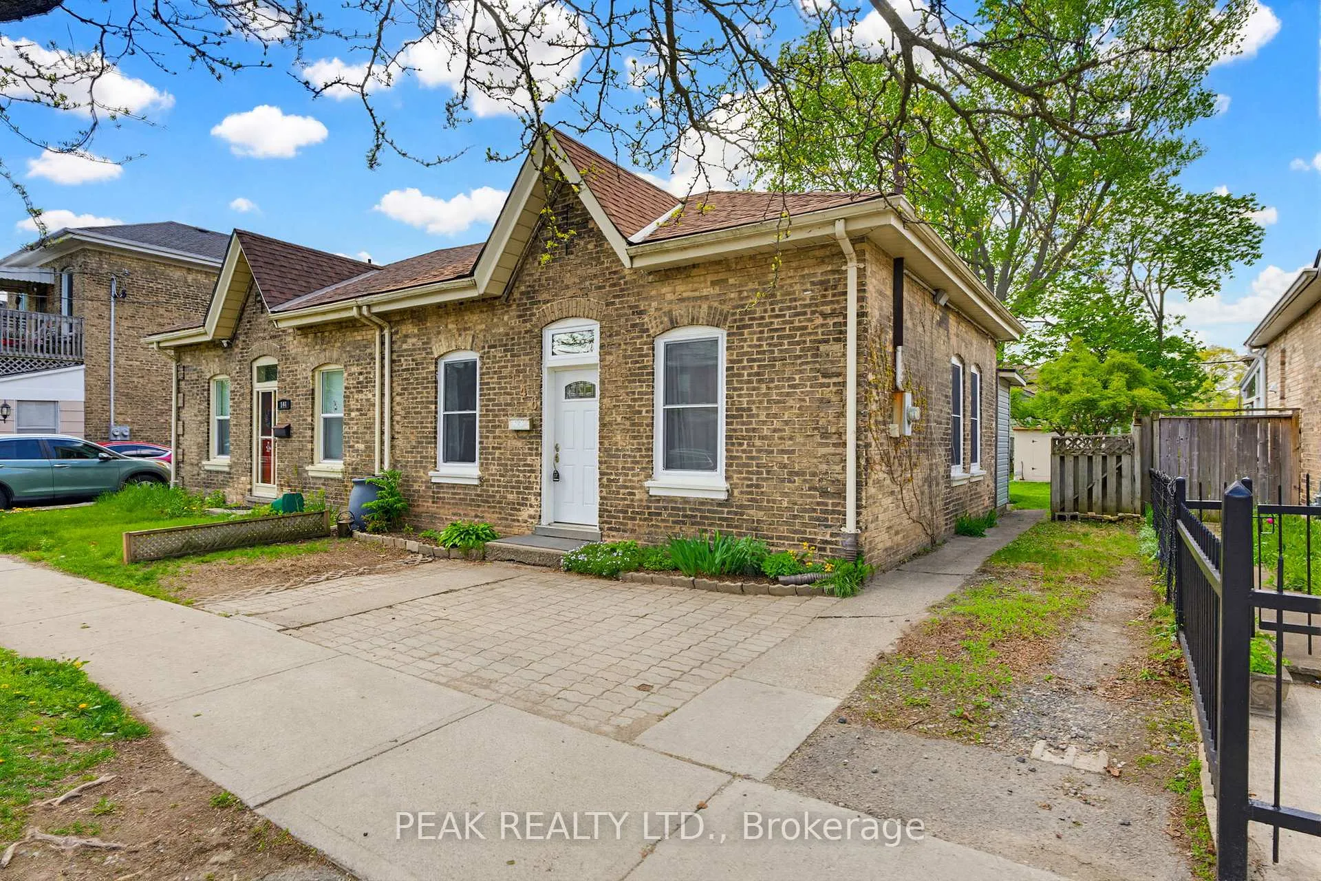 Photo 2 of 146 William Street, Brantford, North Ward — HOMEH
