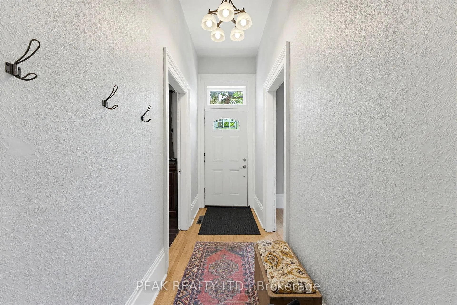 Photo 4 of 146 William Street, Brantford, North Ward — HOMEH