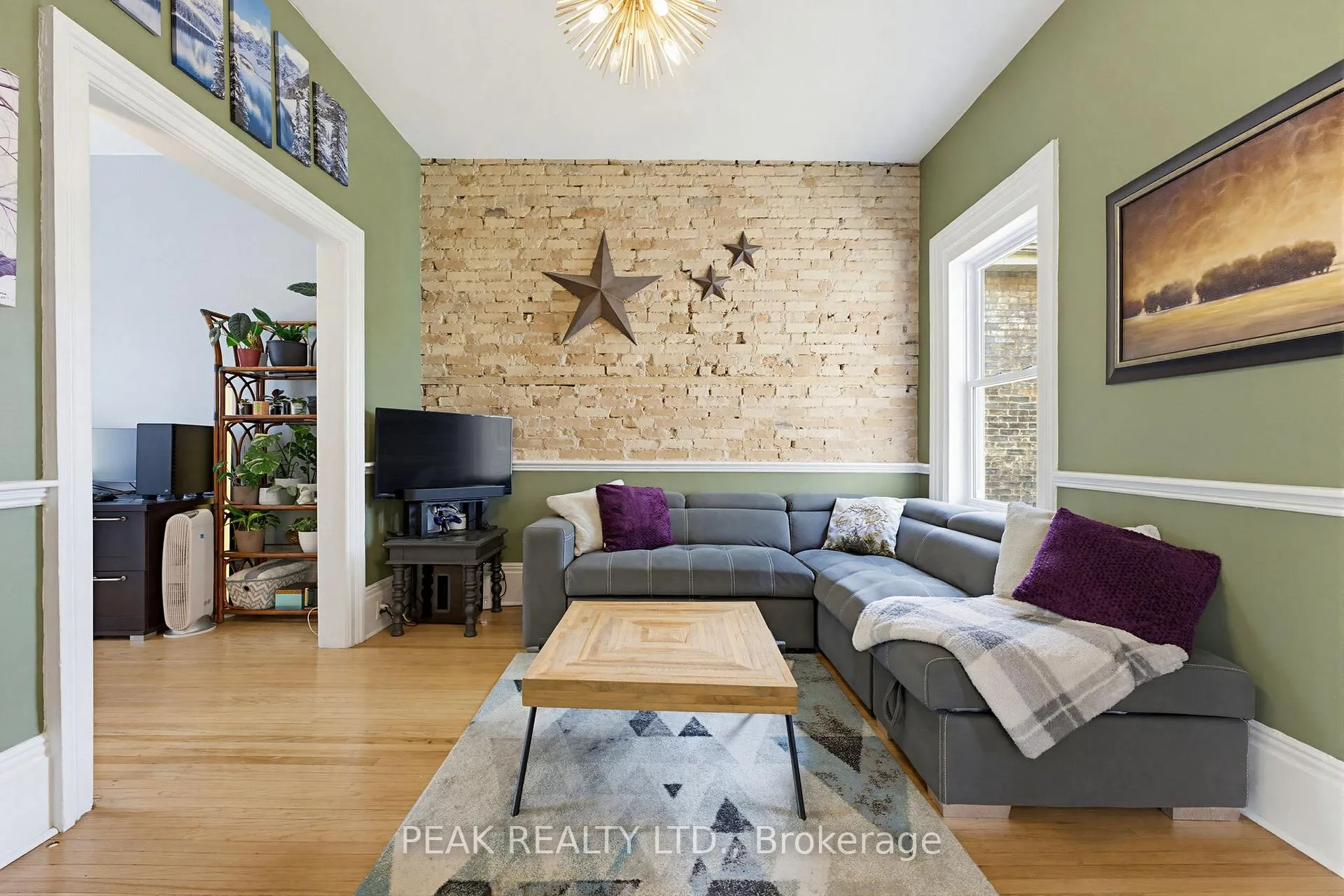 Photo 7 of 146 William Street, Brantford, North Ward — HOMEH