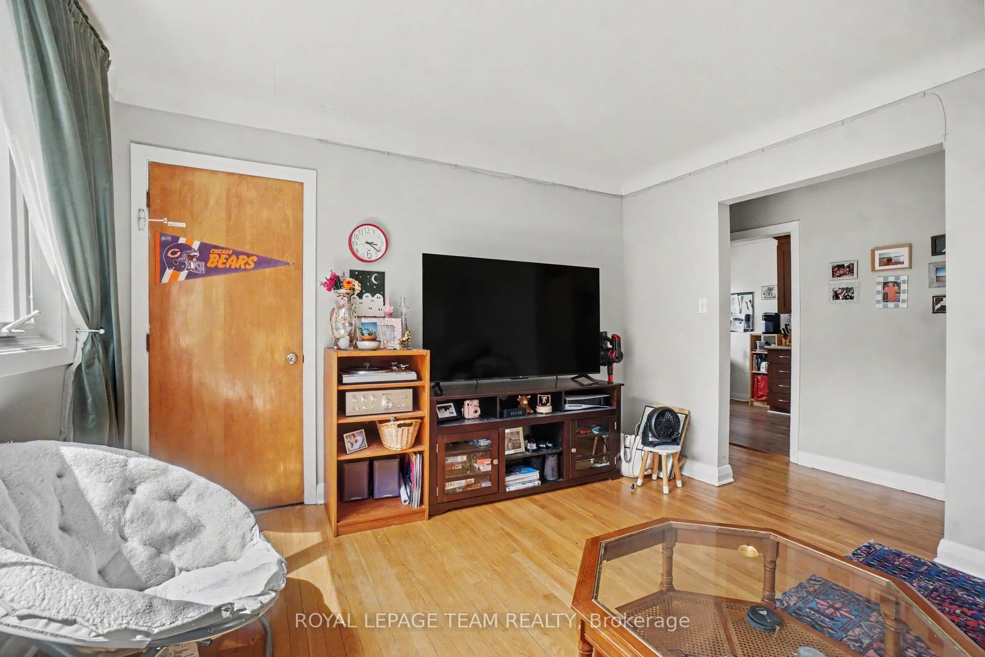 Photo 11 of 707 Edison Avenue, Ottawa, Laurentianview — HOMEH