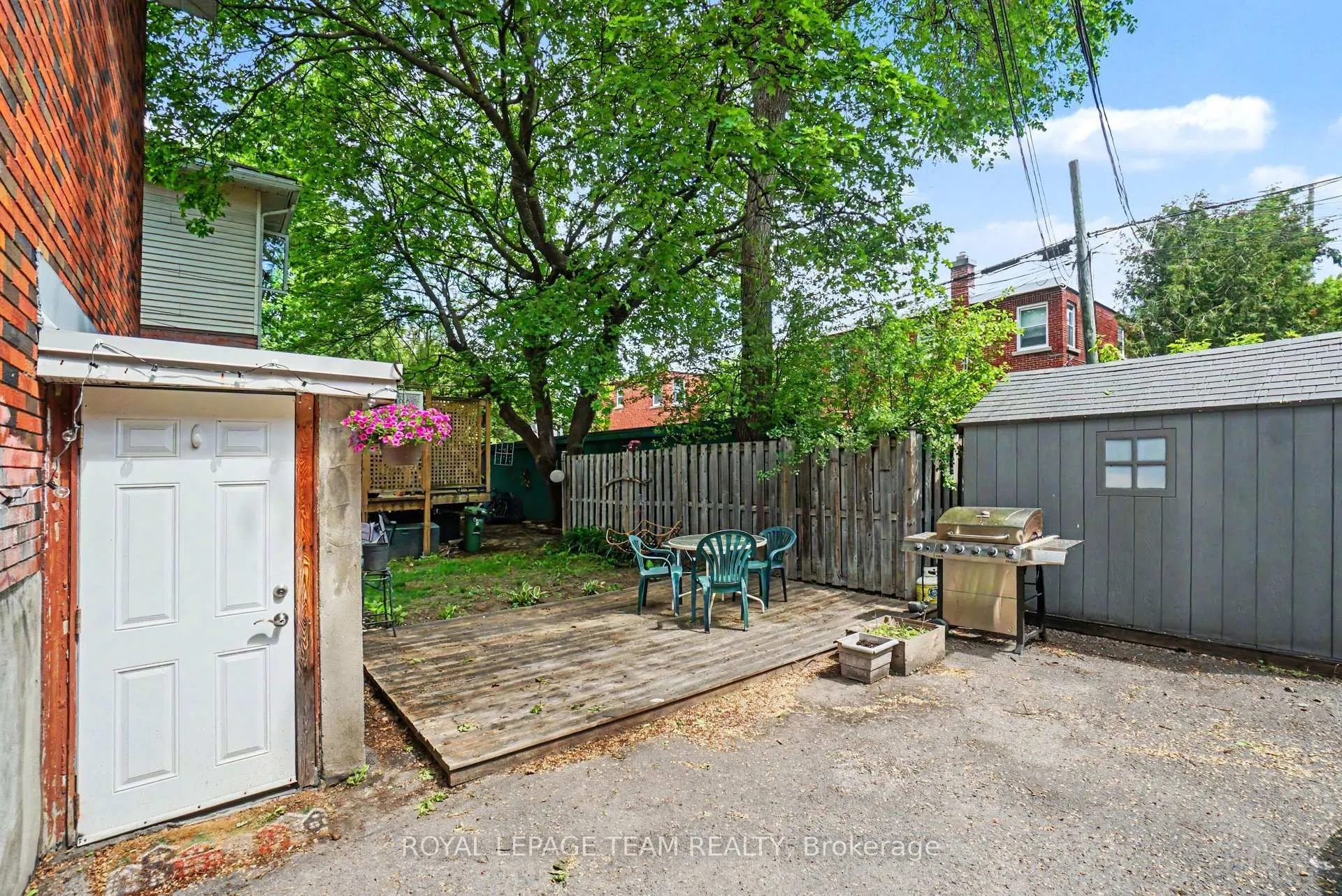 Photo 24 of 707 Edison Avenue, Ottawa, Laurentianview — HOMEH