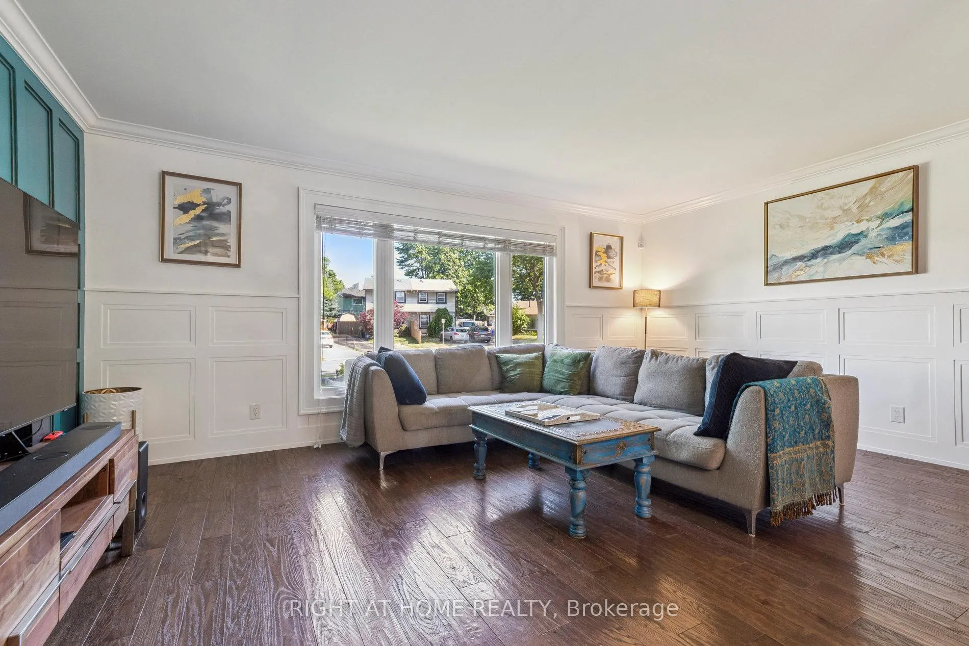 Photo 7 of 403 Chandos Court, Oshawa, Lakeview — HOMEH
