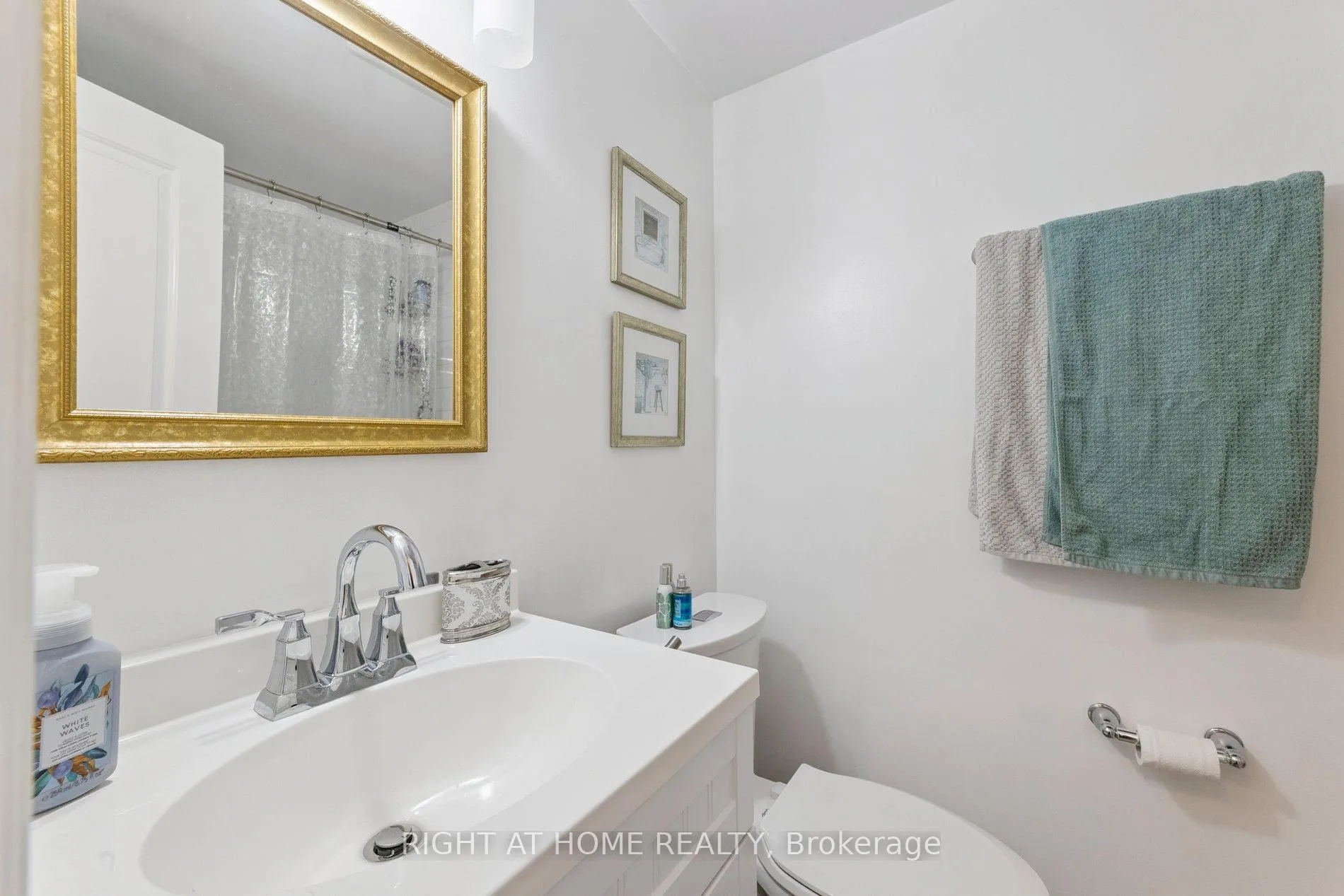 Photo 23 of 403 Chandos Court, Oshawa, Lakeview — HOMEH
