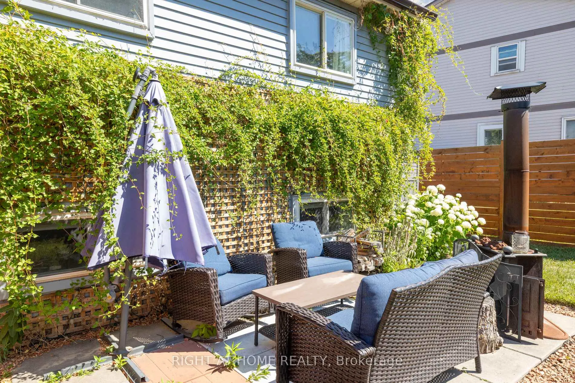 Photo 28 of 403 Chandos Court, Oshawa, Lakeview — HOMEH