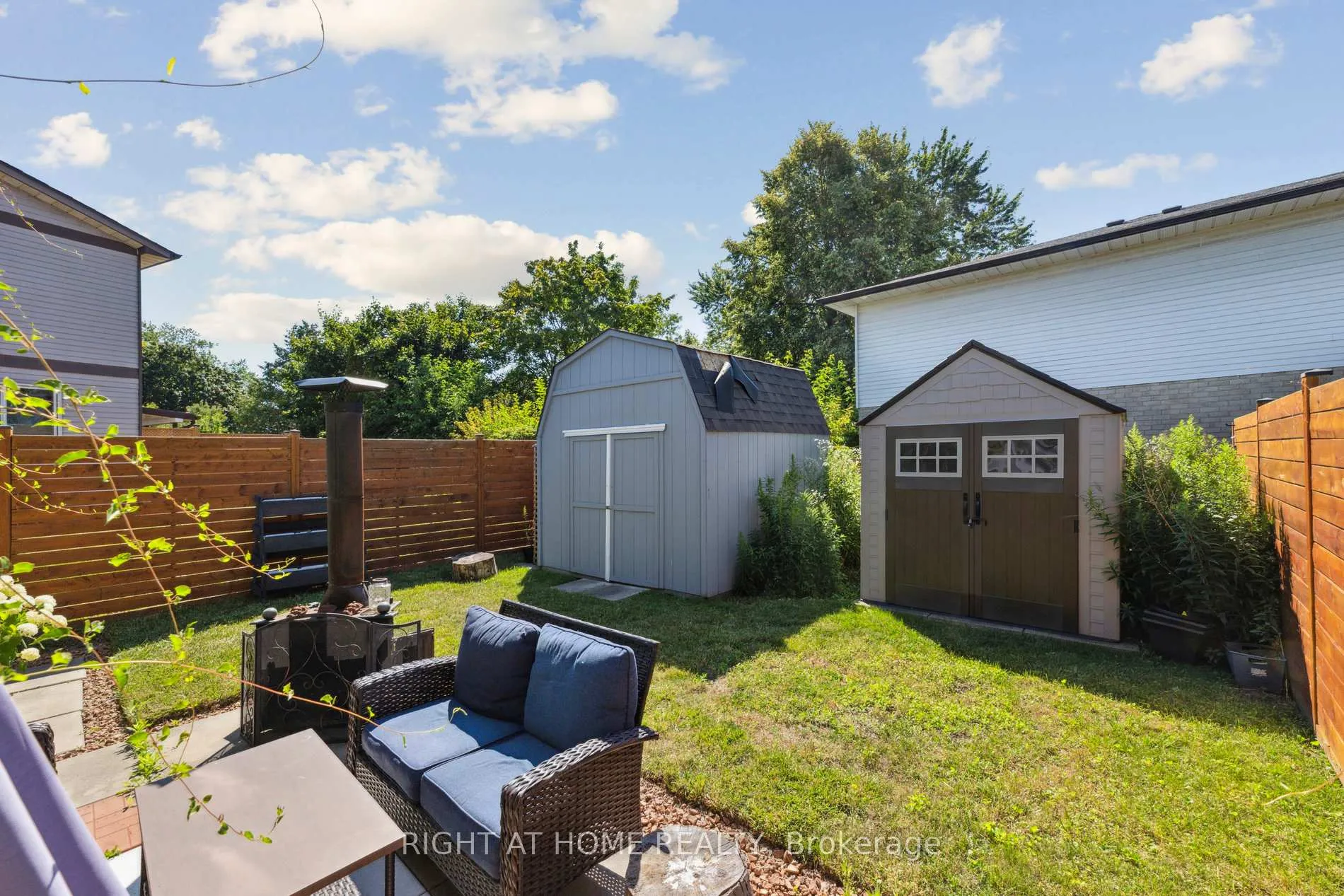 Photo 29 of 403 Chandos Court, Oshawa, Lakeview — HOMEH