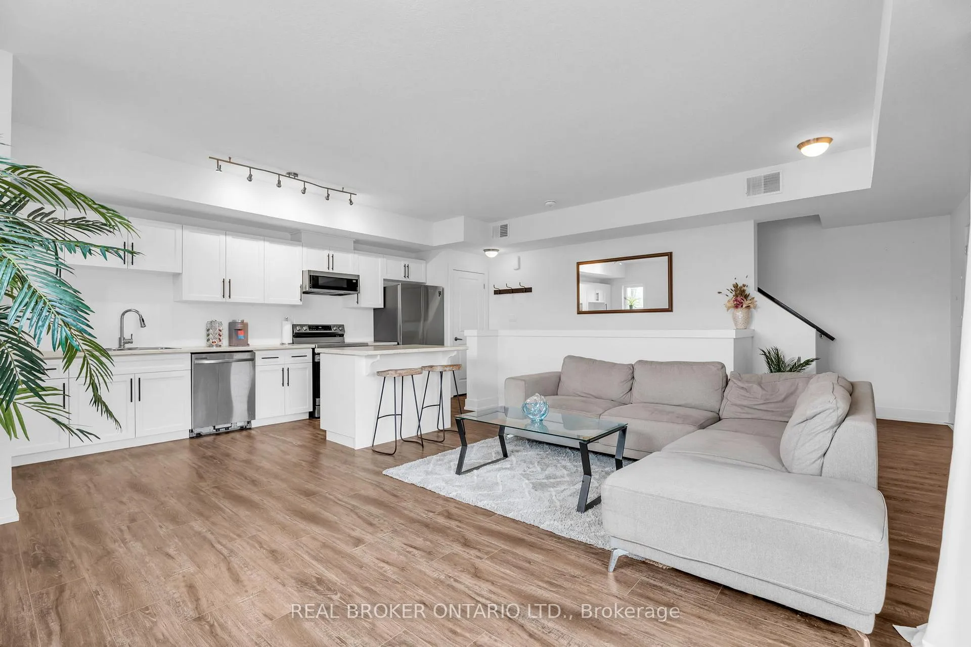 Photo 20 of Unit 311, 17 Centre Street, Orangeville — HOMEH